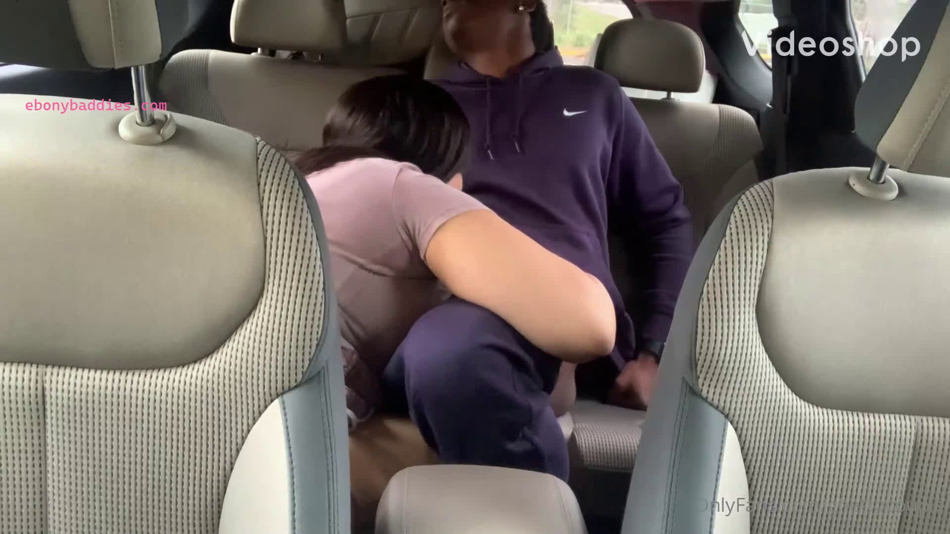 ghettocouple public car sex