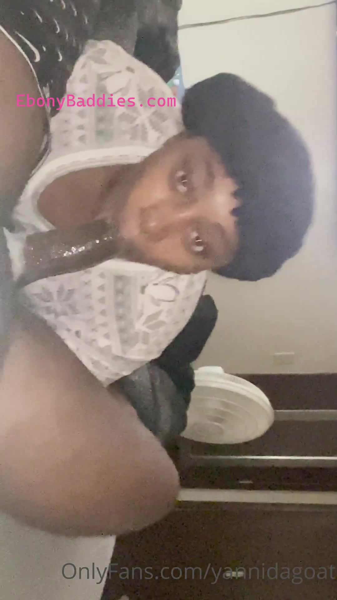 yannidagoat darkskin cute dick sucker and backshots  1
