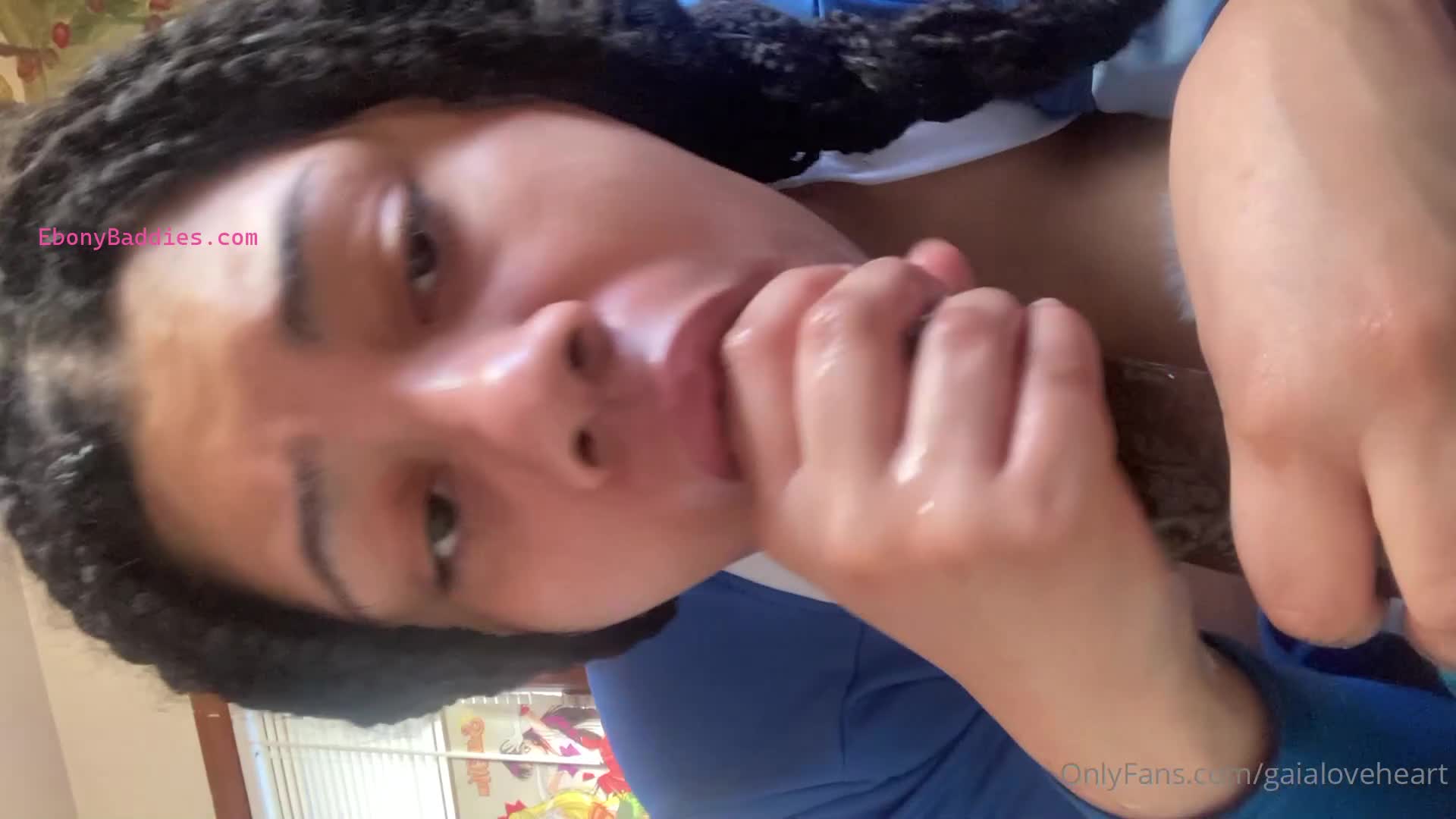 gaialoveheart solo masturbation 11