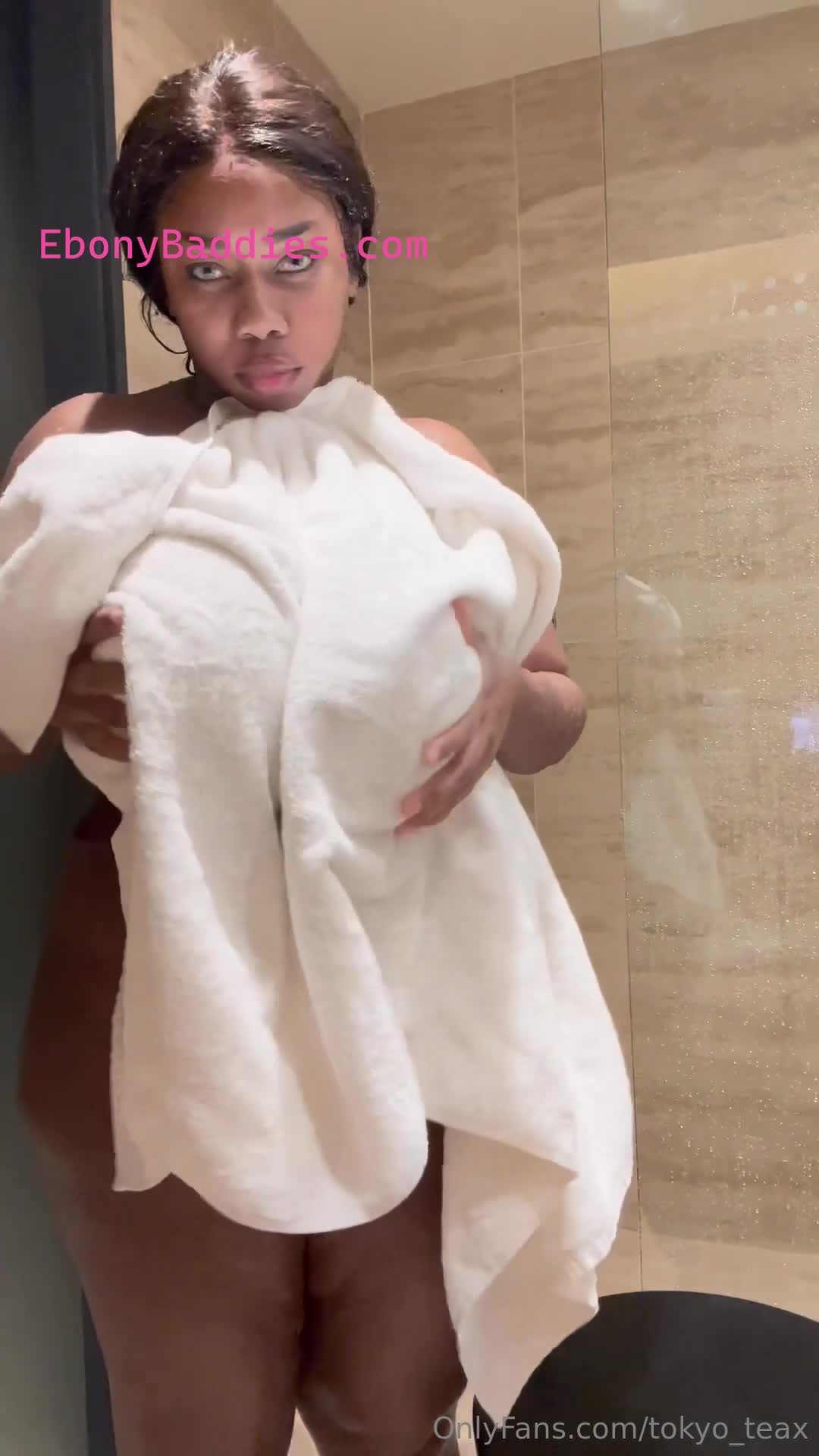 tokyo_teax huge boobs 2