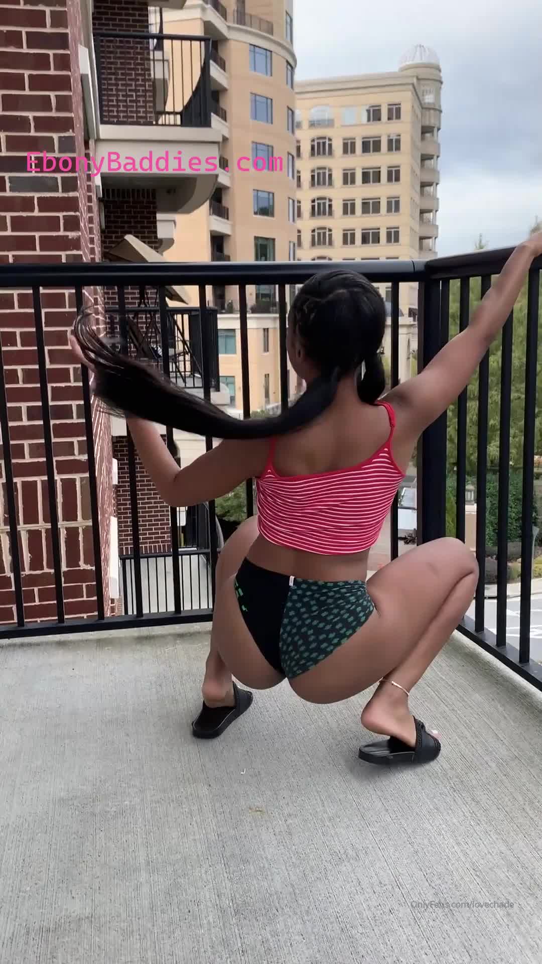 lovechade twerking darkskin ebony 7