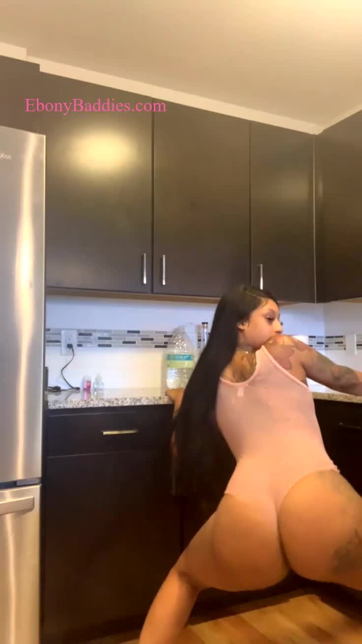 theofficialmizztwerksum  5