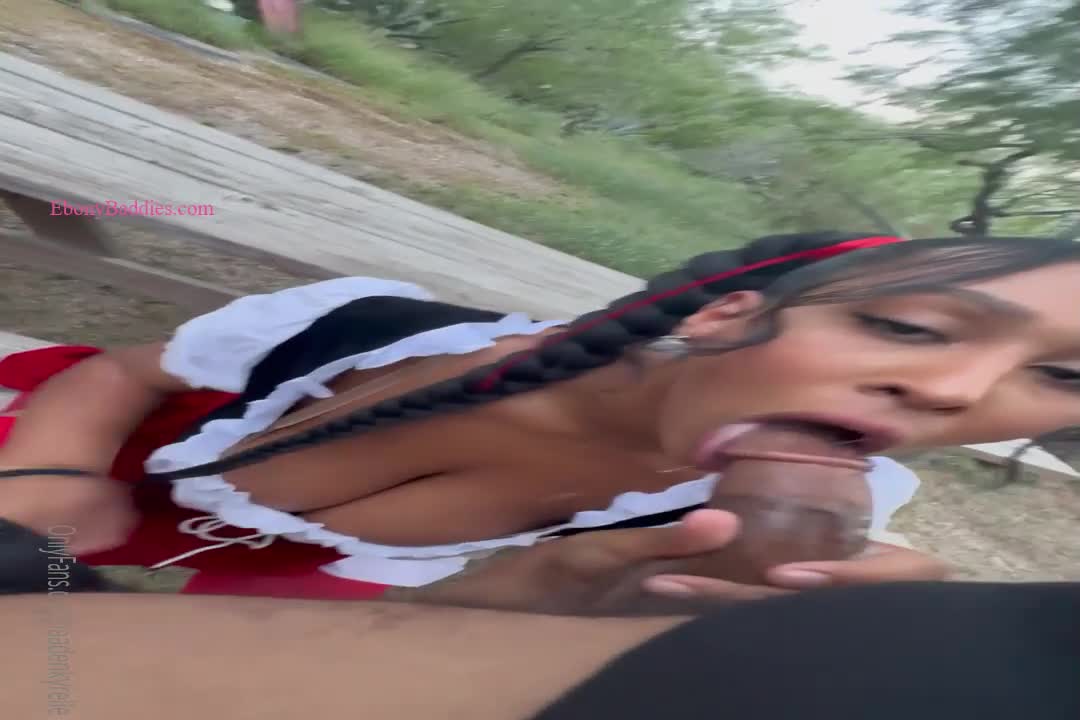 jaadenkyrelle lightskin petite thick 26