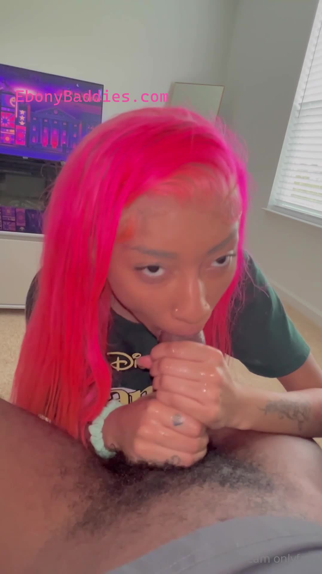 wetcream lightskin petite bad bitch  5