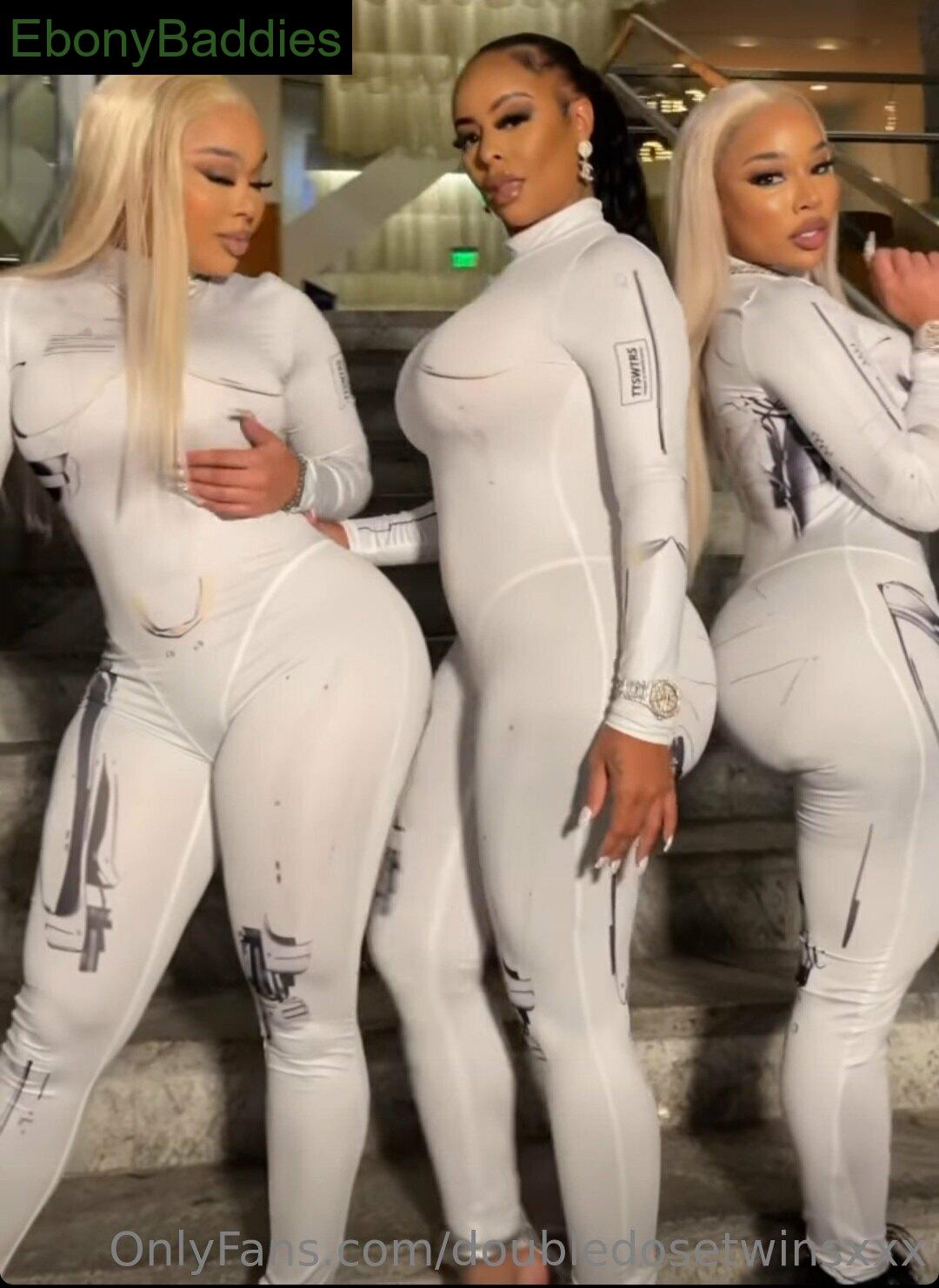 doubledosetwinsxxx ebony photo 13