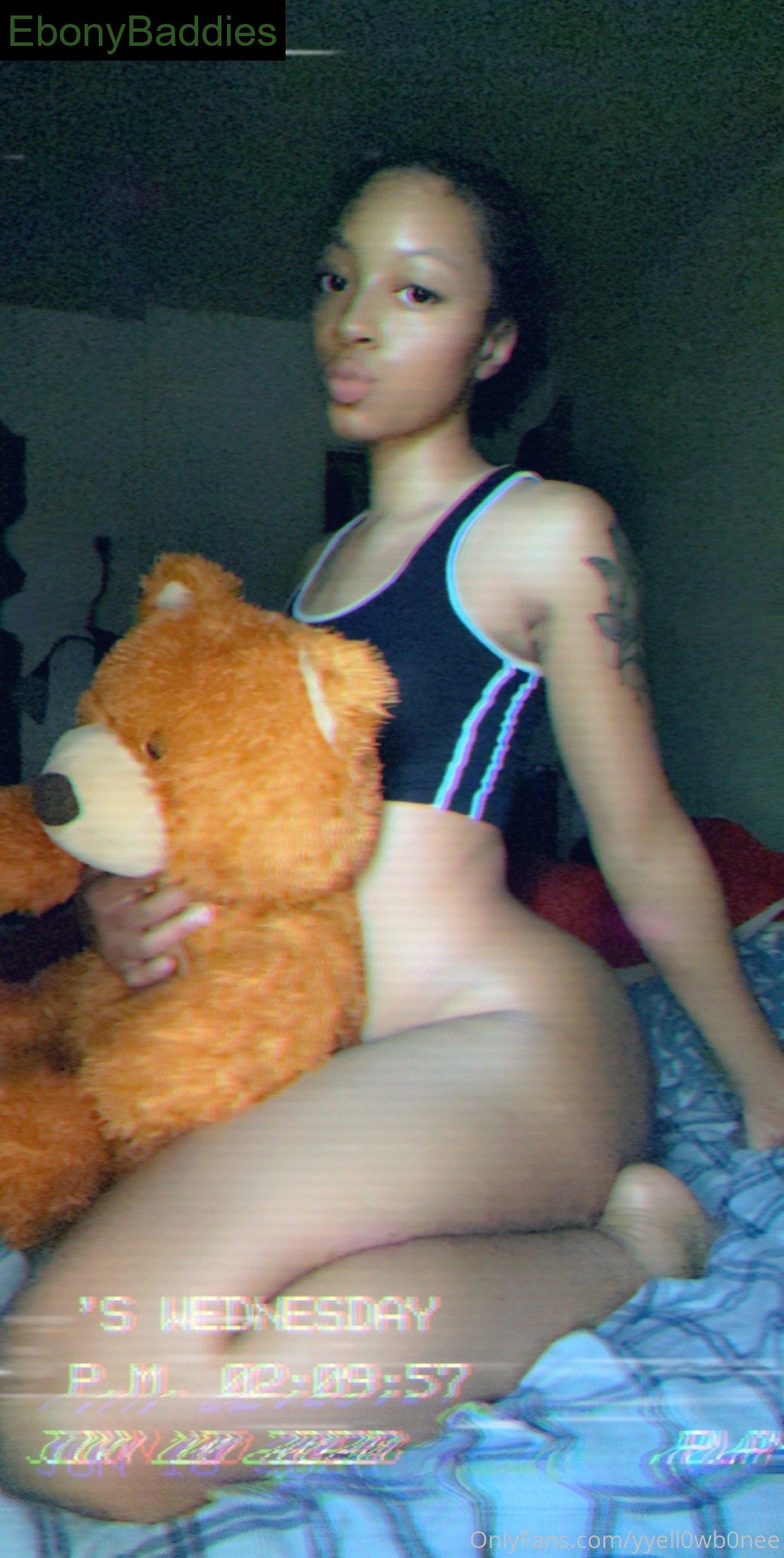 yyell0wb0nee ebony photo 21