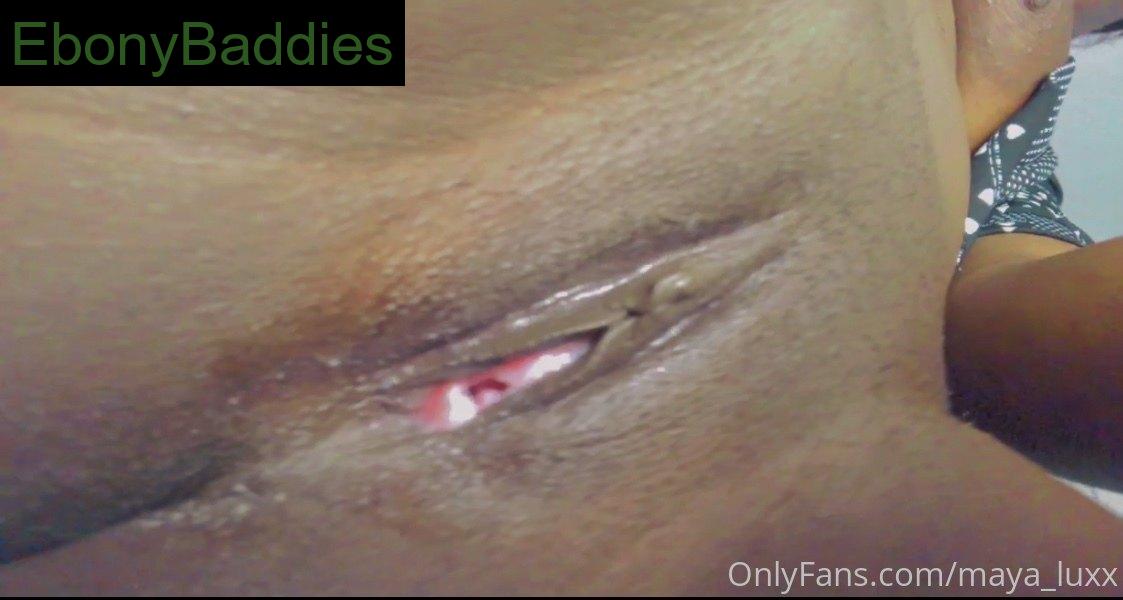 ava_siren ebony photo 8