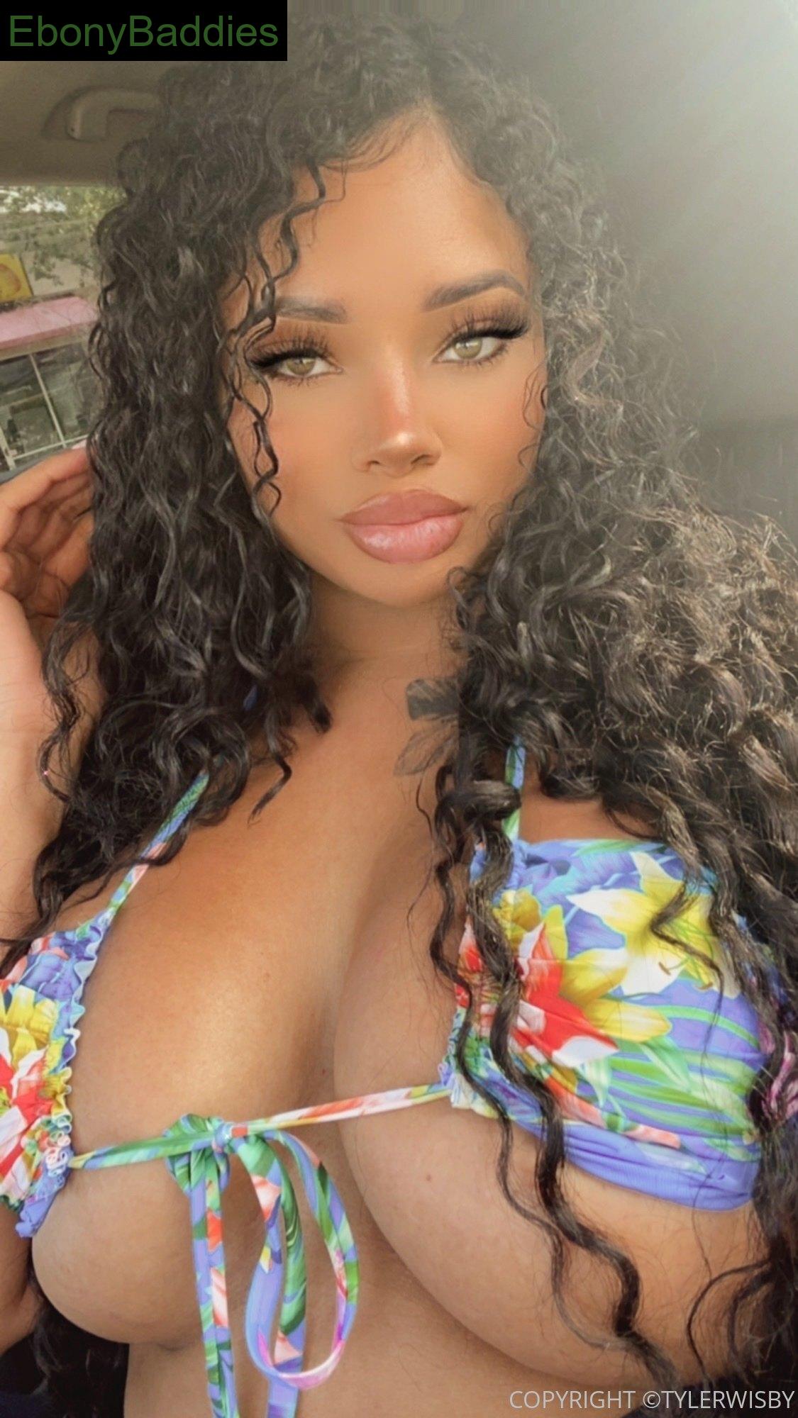 tyleruncensored ebony photo 15