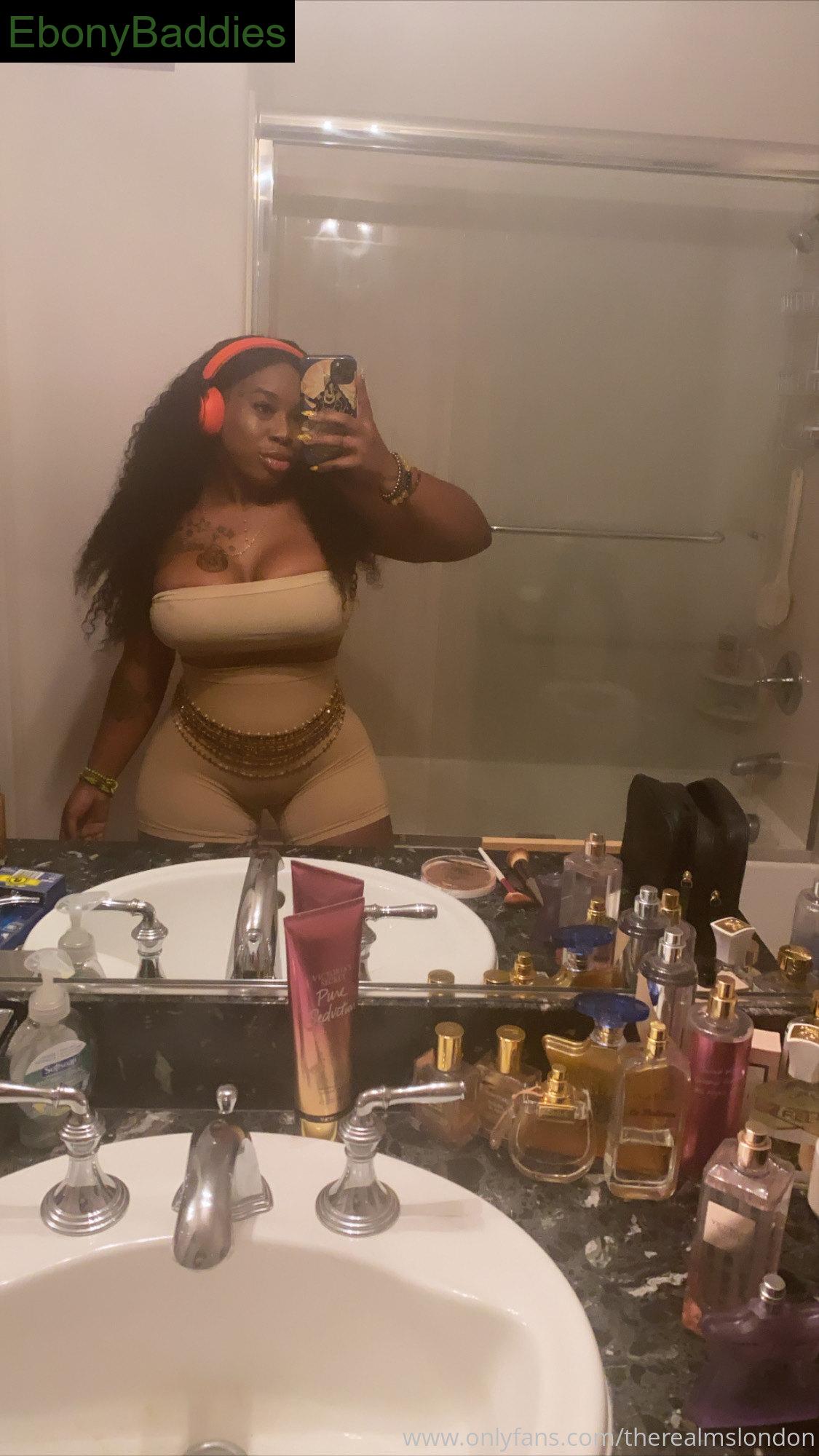therealmslondon ebony photo 11