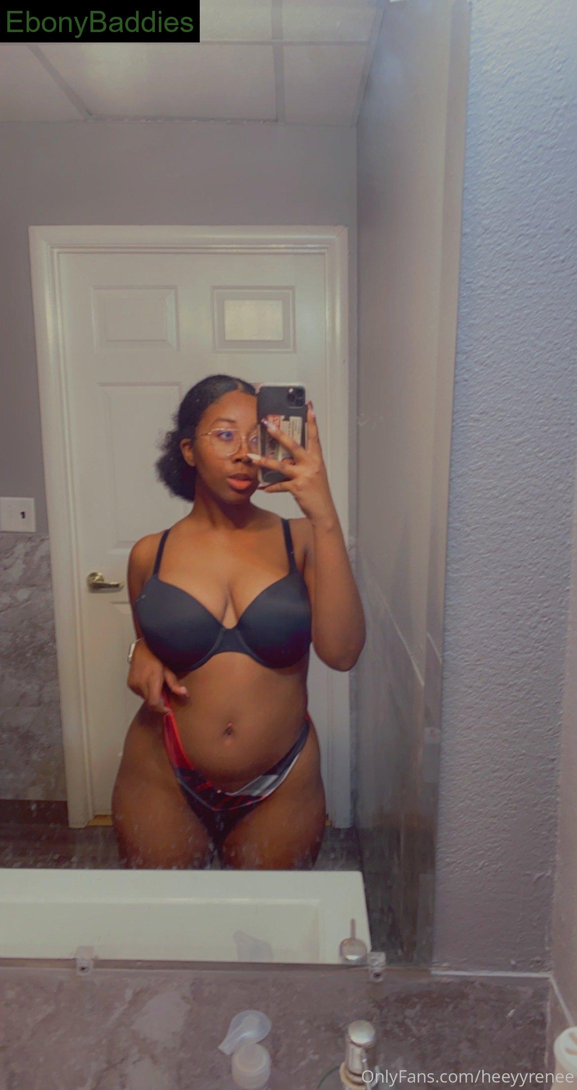 heeyyrenee ebony photo 18