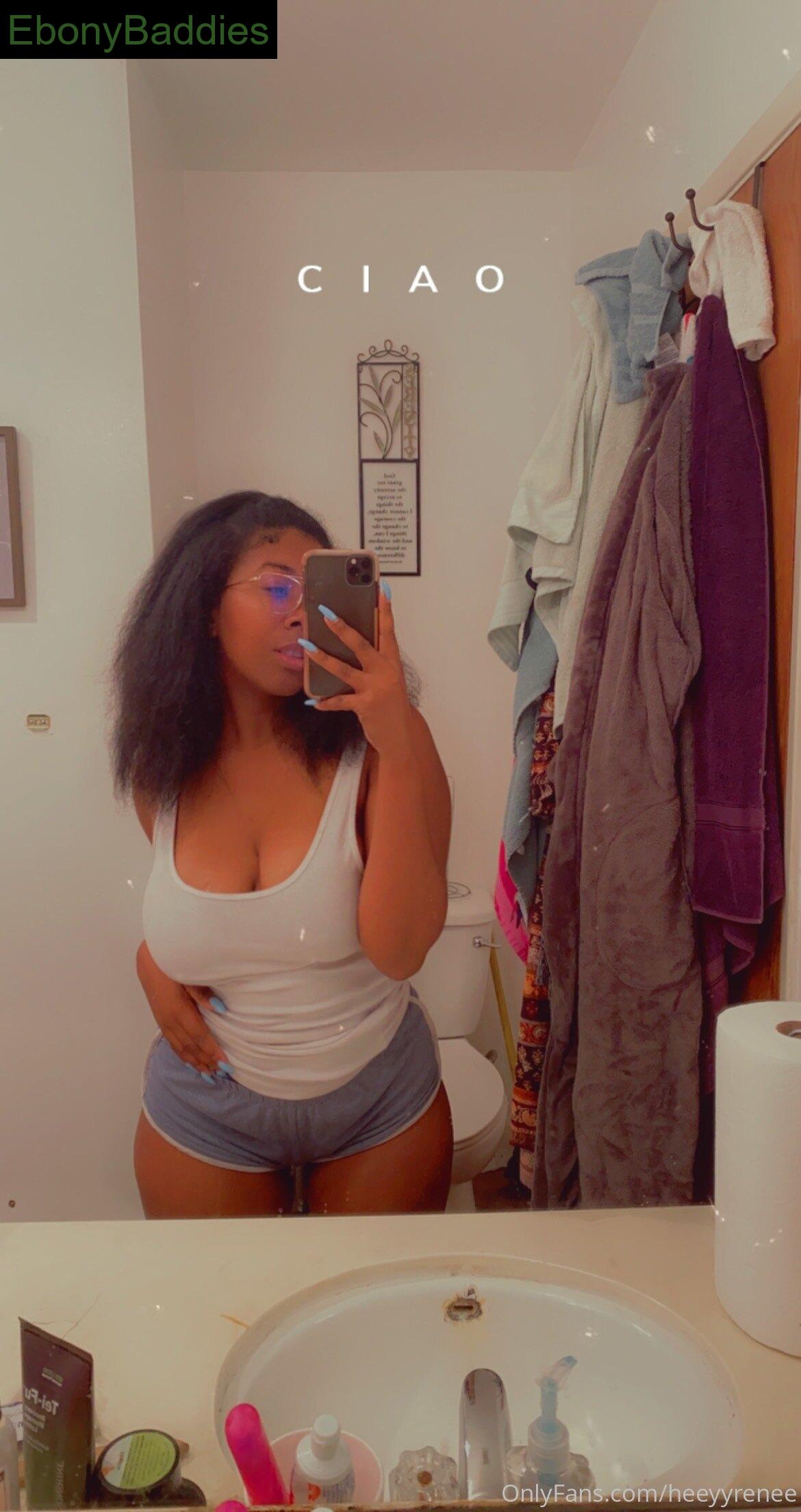 heeyyrenee ebony photo 9