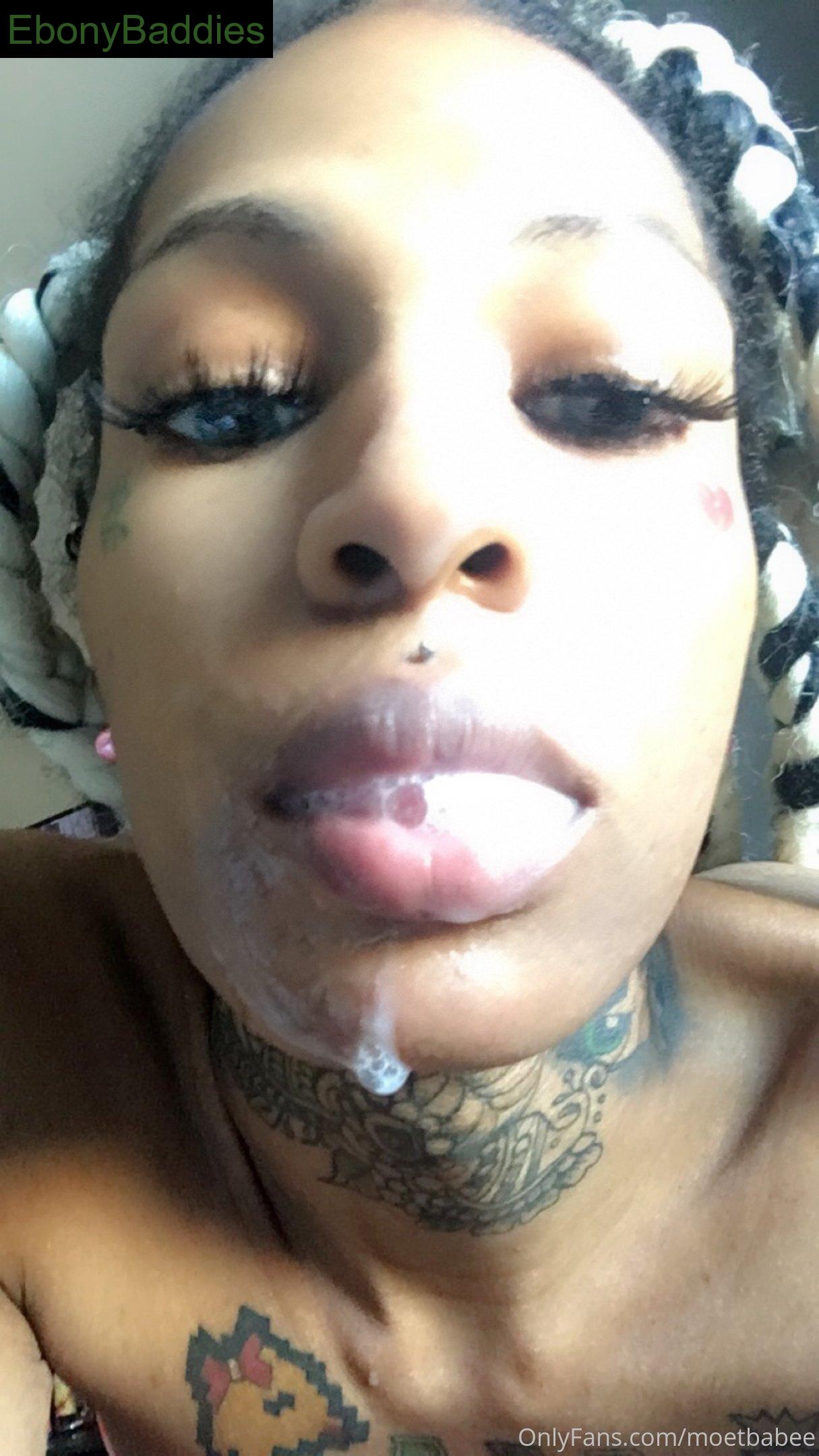 moetbabee ebony photo 1
