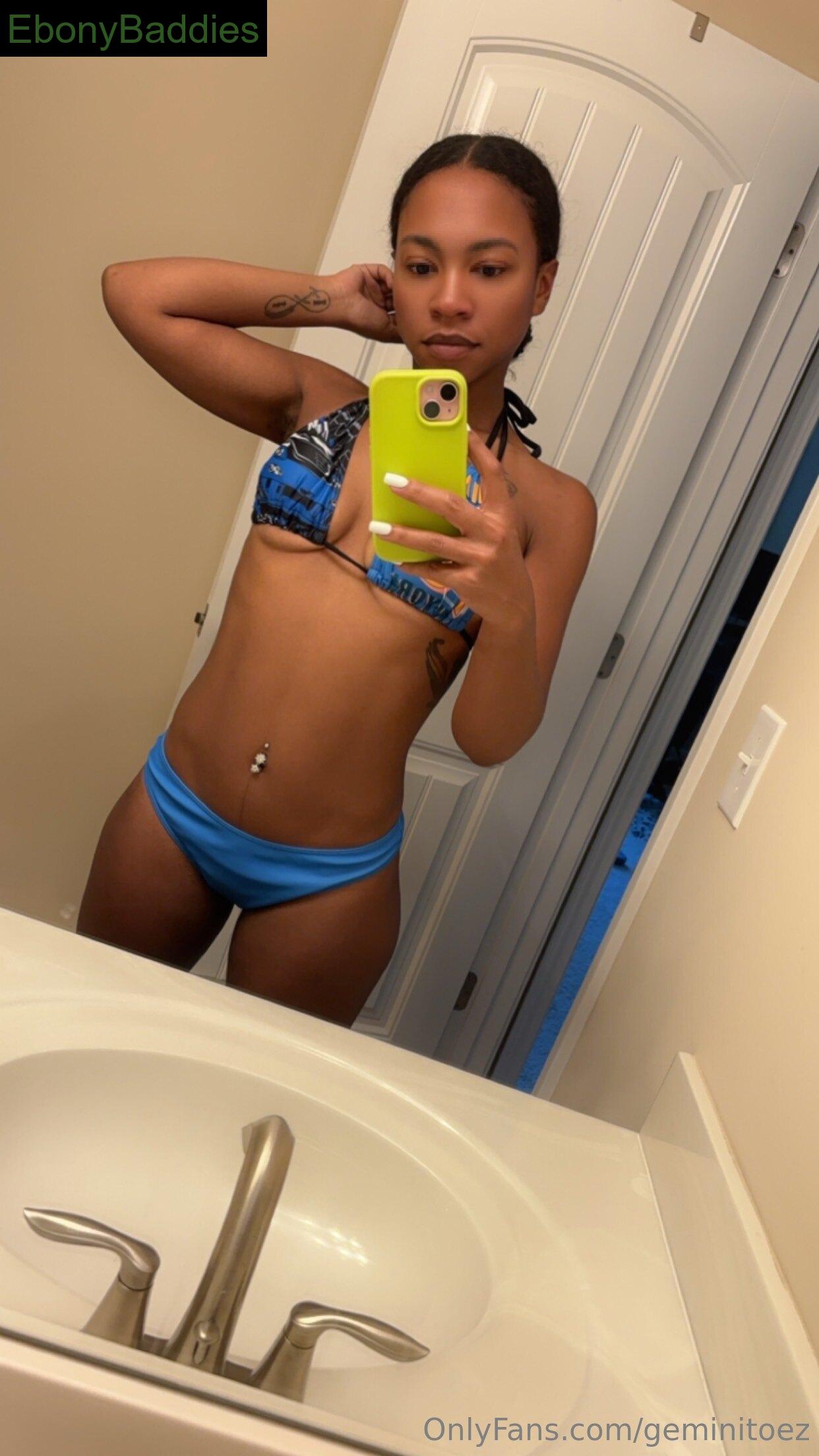 geminitoez ebony photo 18