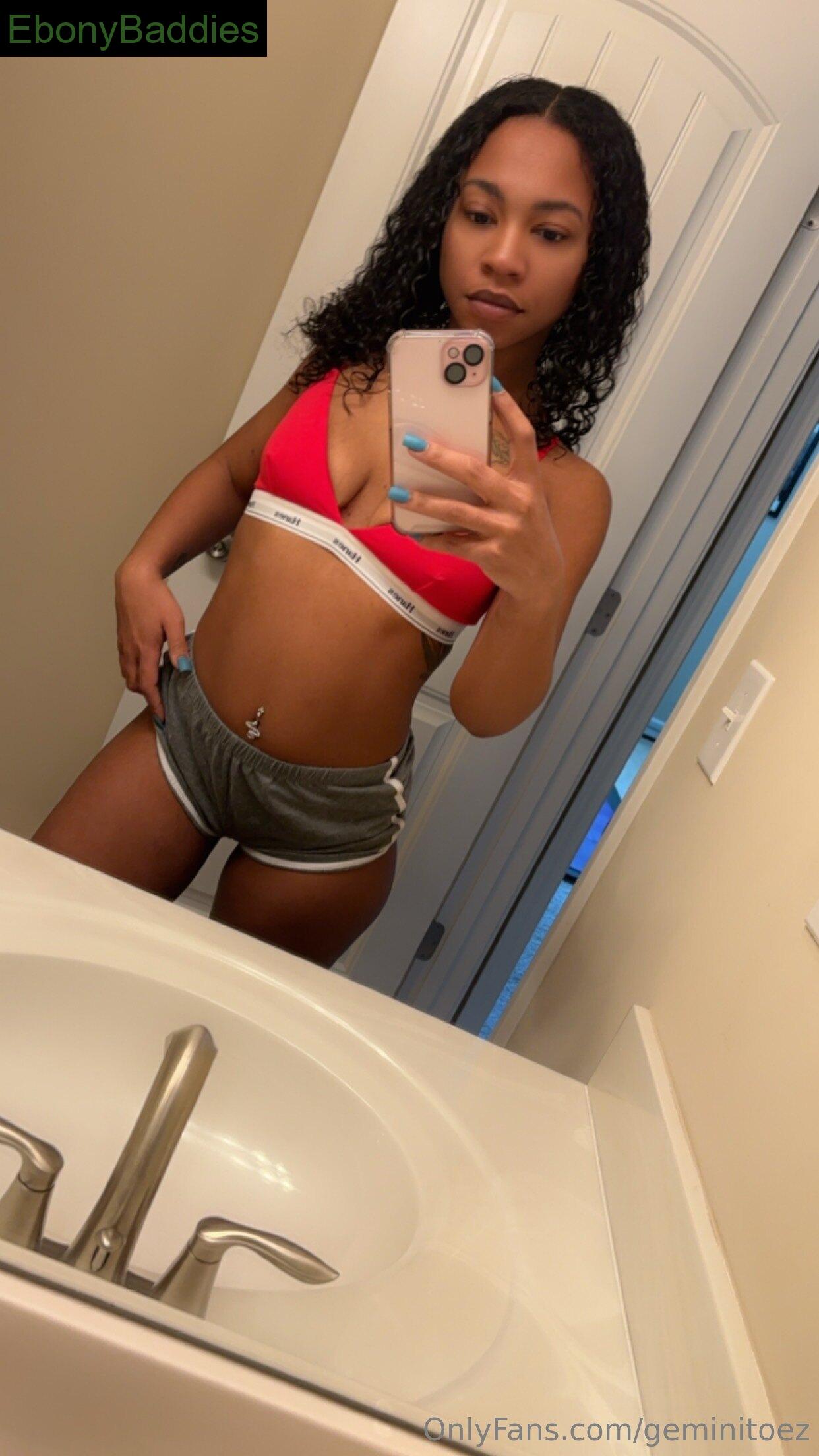 geminitoez ebony photo 18