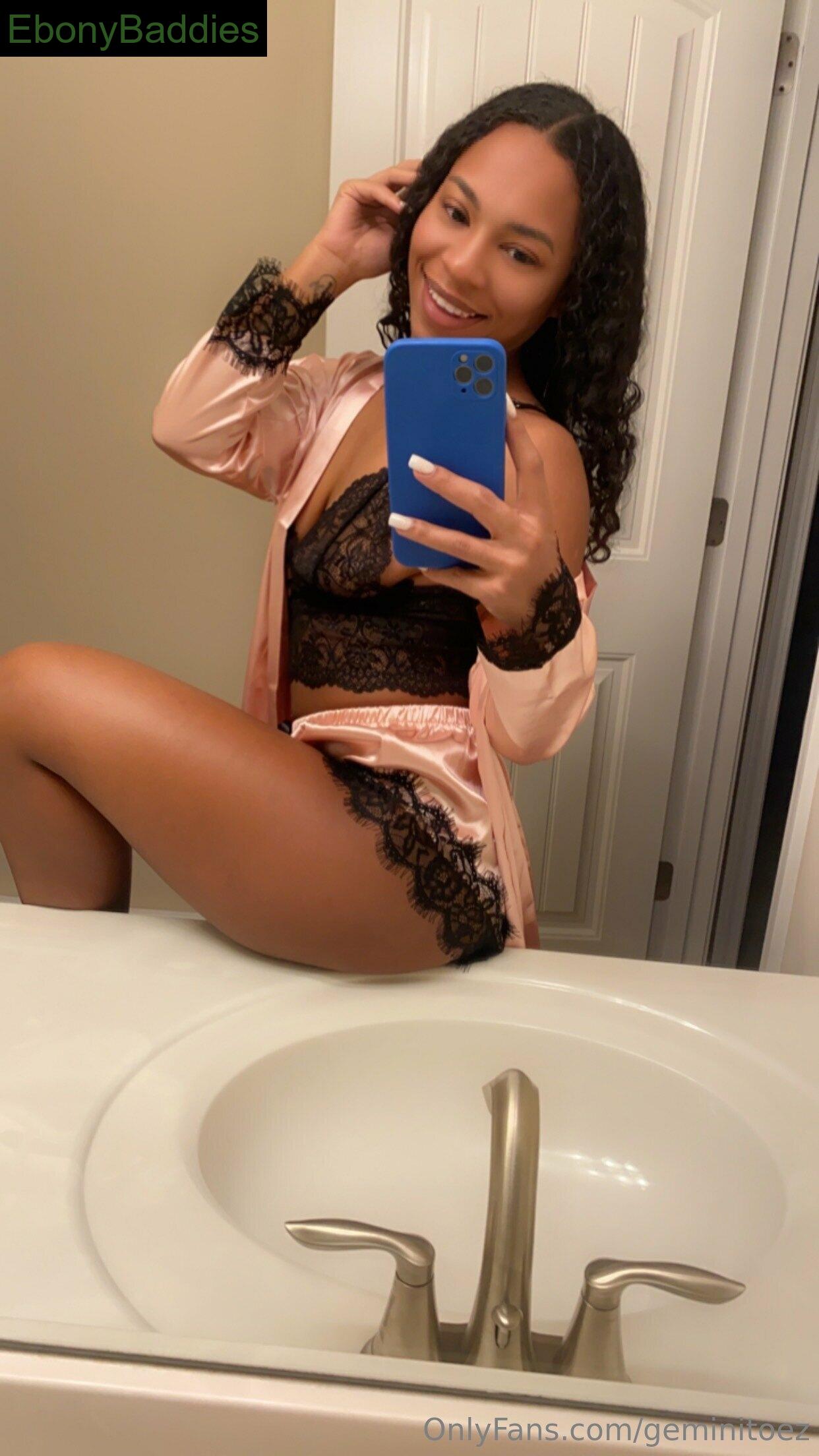geminitoez ebony photo 22