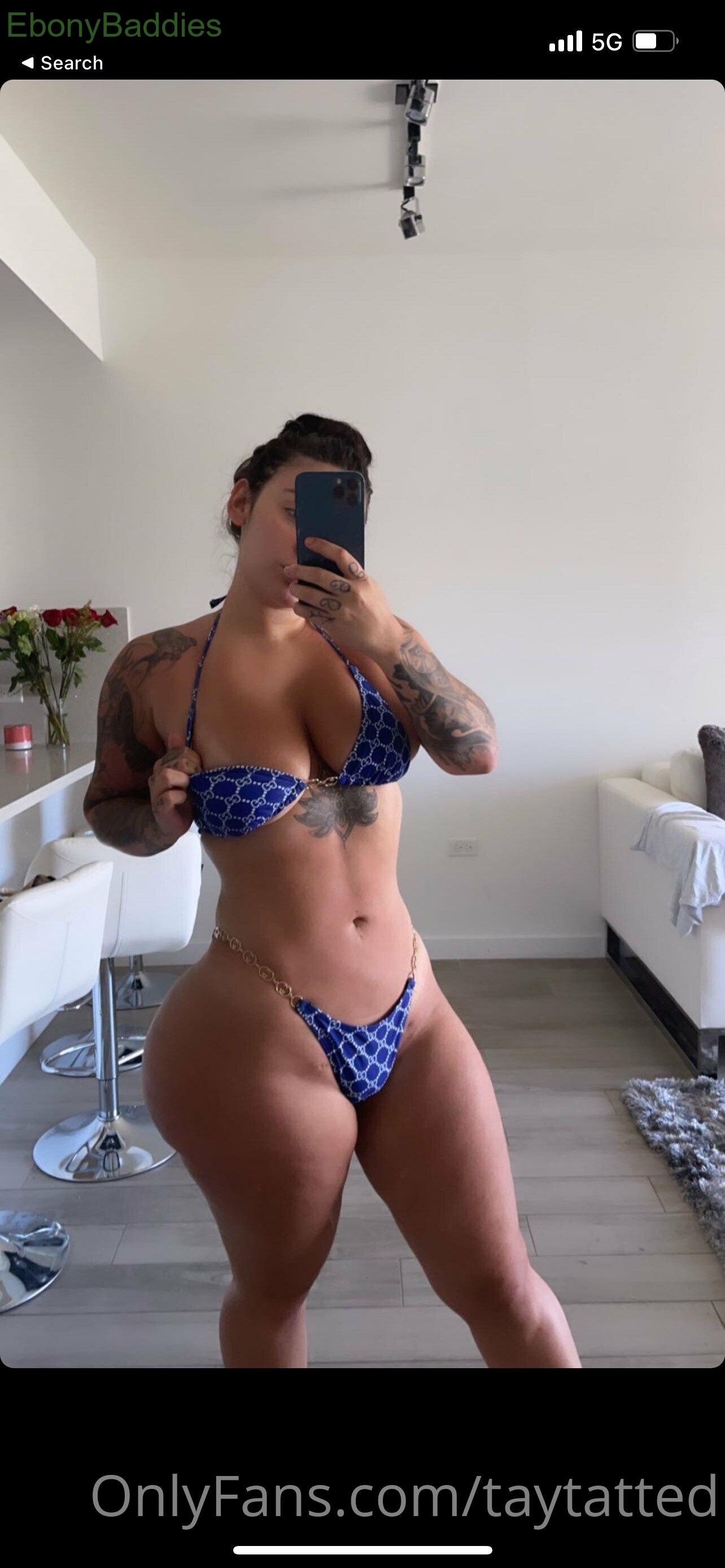 taytatted ebony photo 16