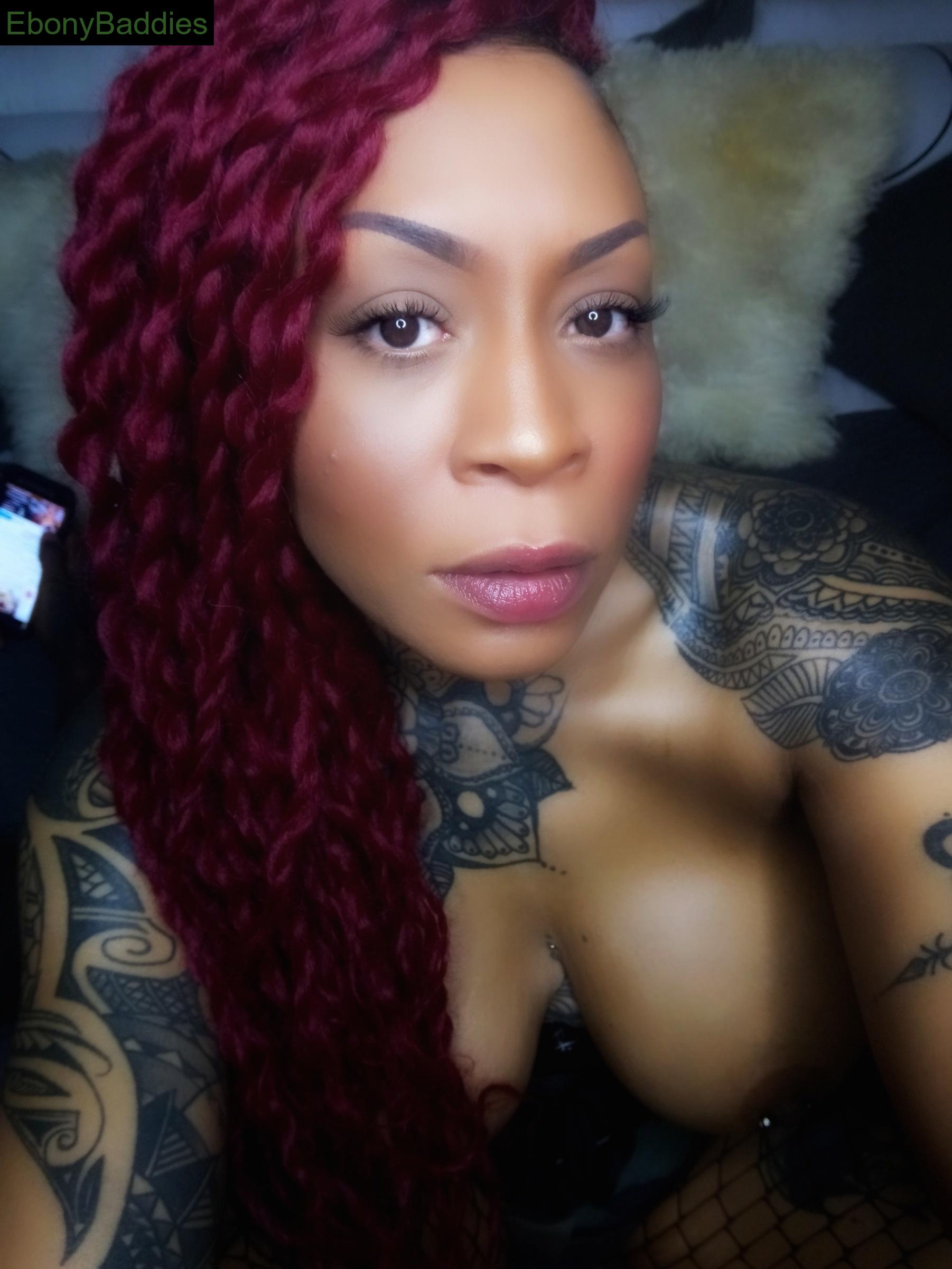 mrsjcarlyle ebony photo 22