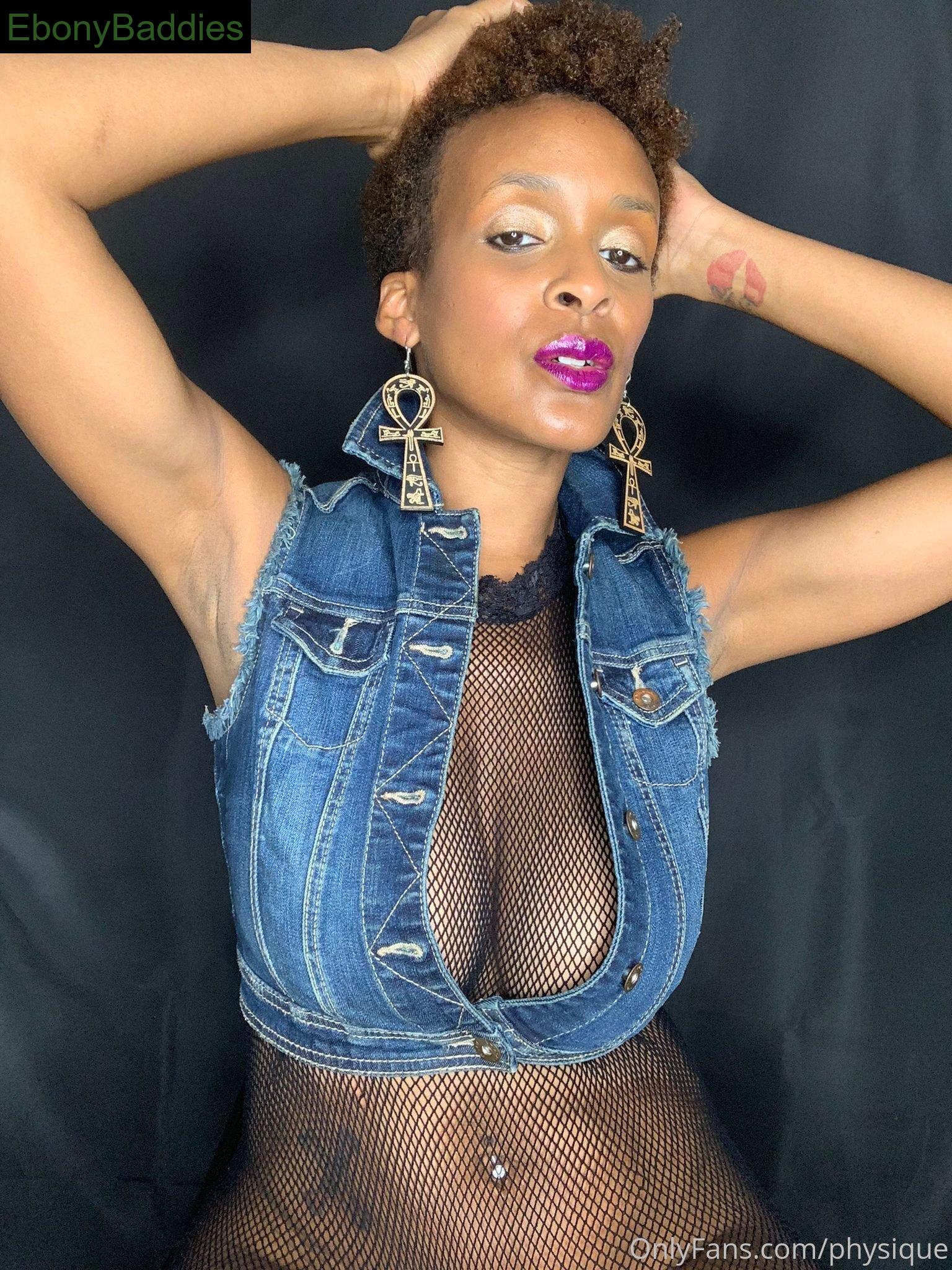 physique ebony photo 12