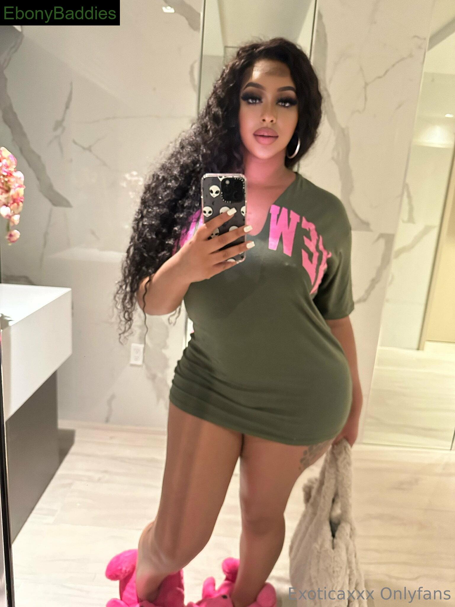 exoticaxxx ebony photo 1