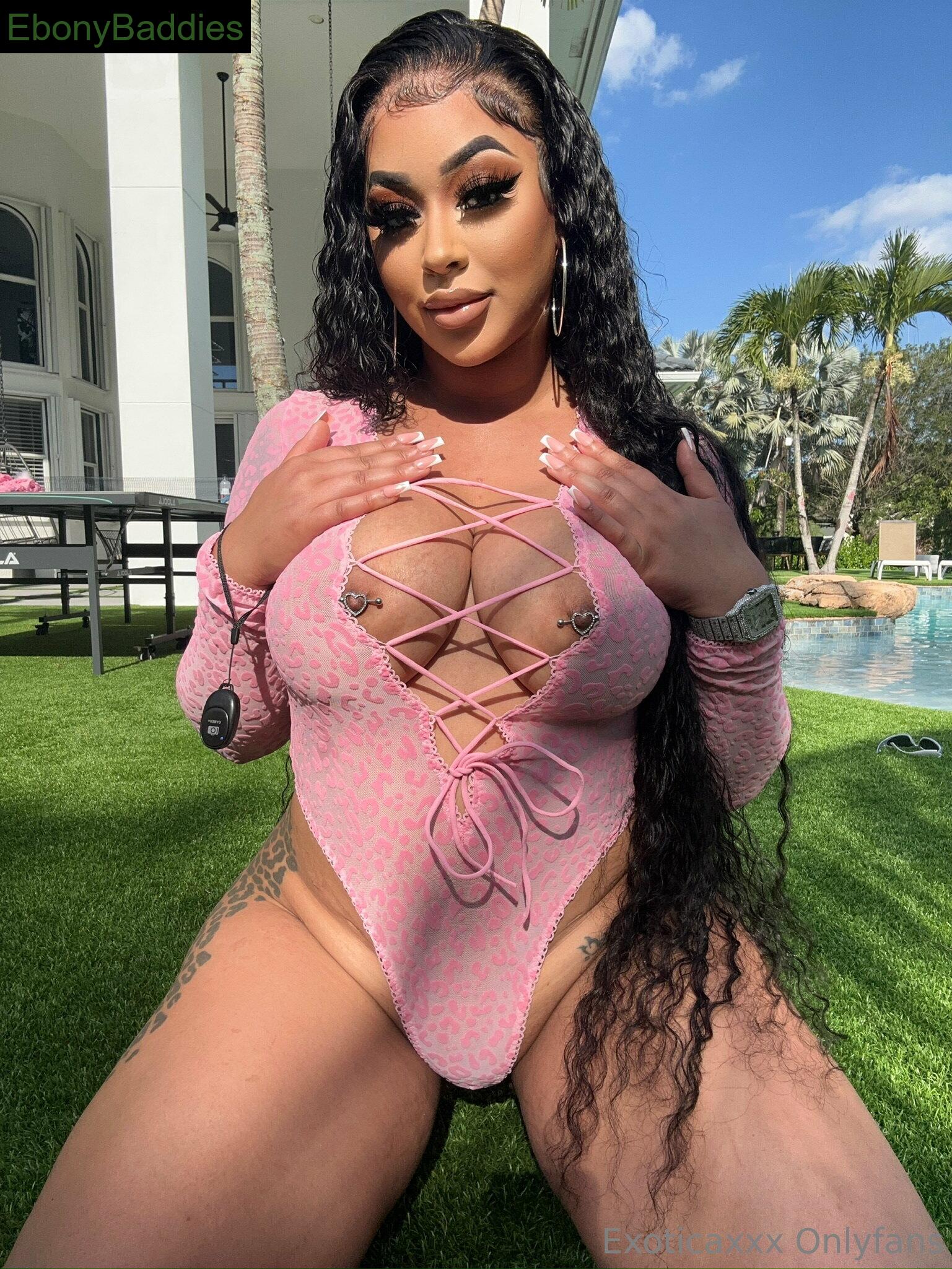 exoticaxxx ebony photo 18