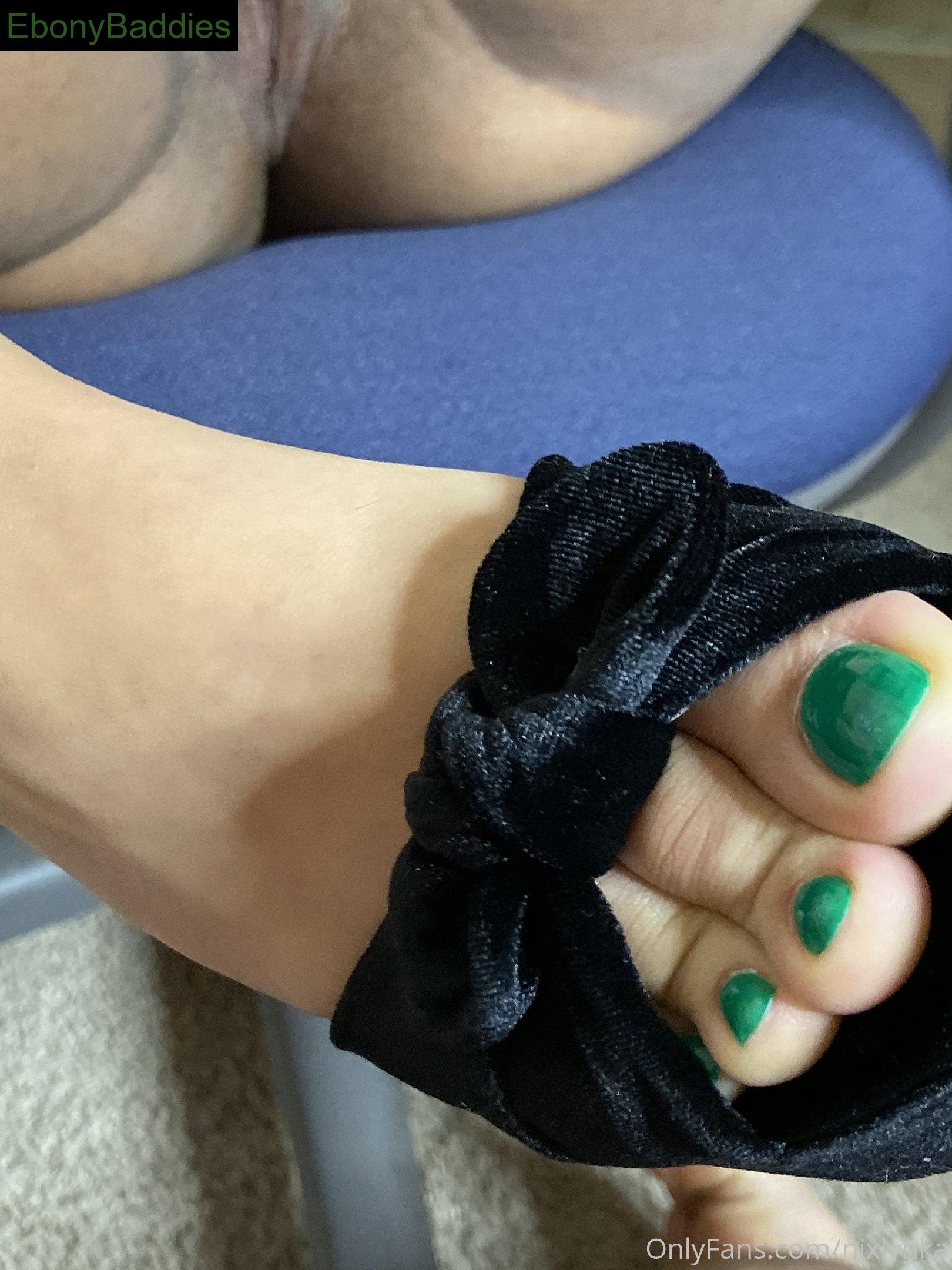 nixlynka ebony photo 16