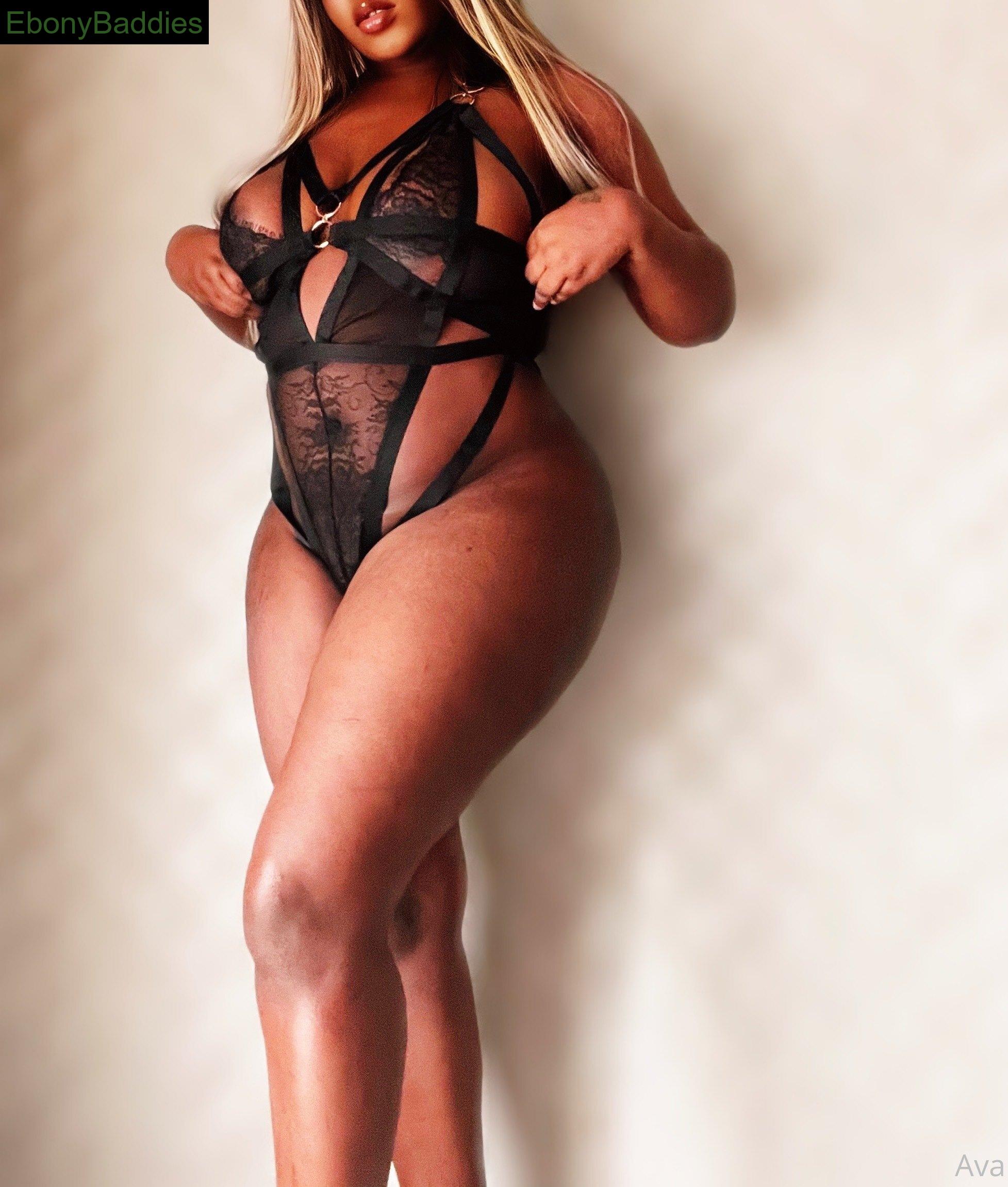 ava_siren ebony photo 13