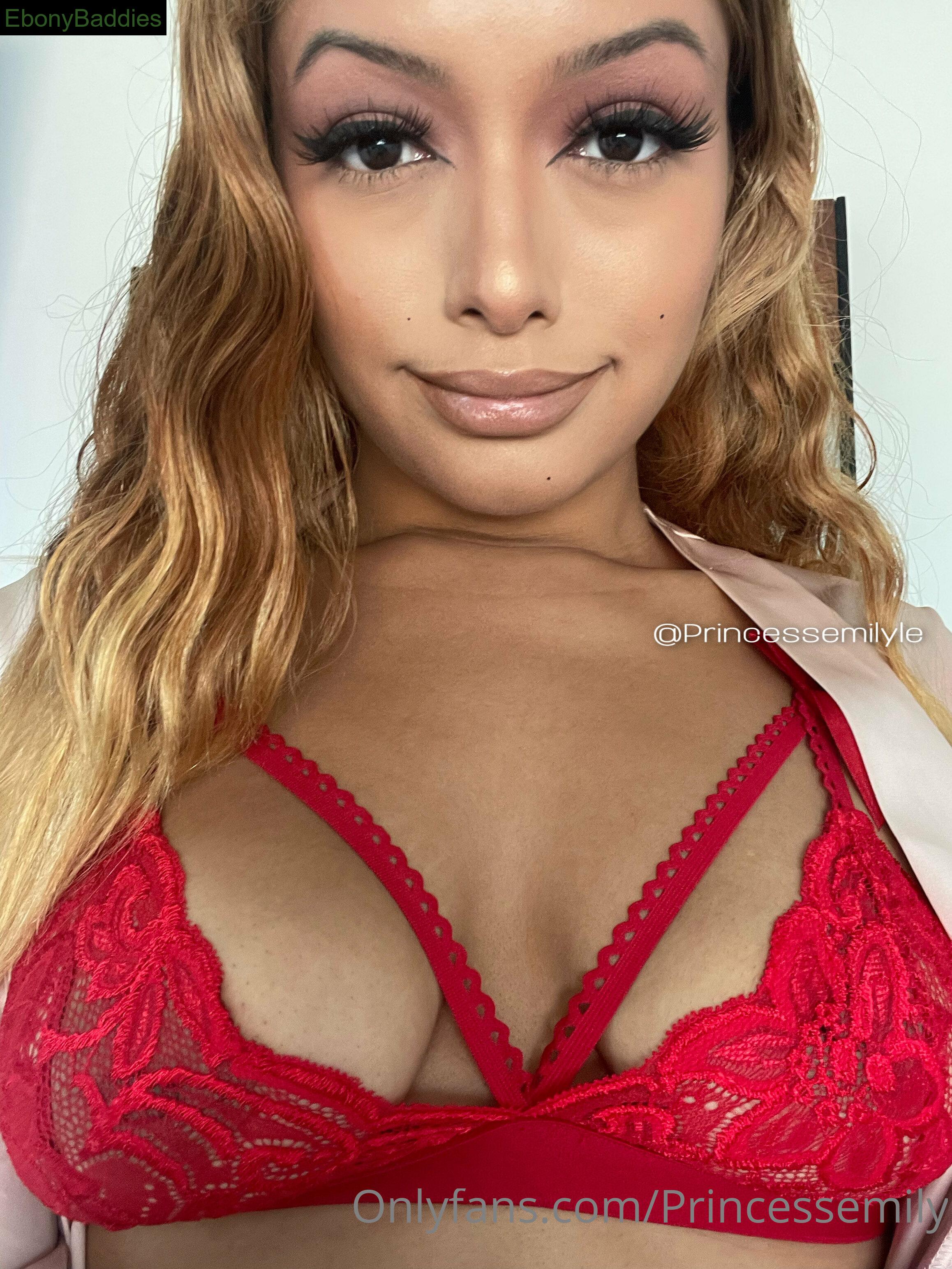 princessemily ebony photo 6