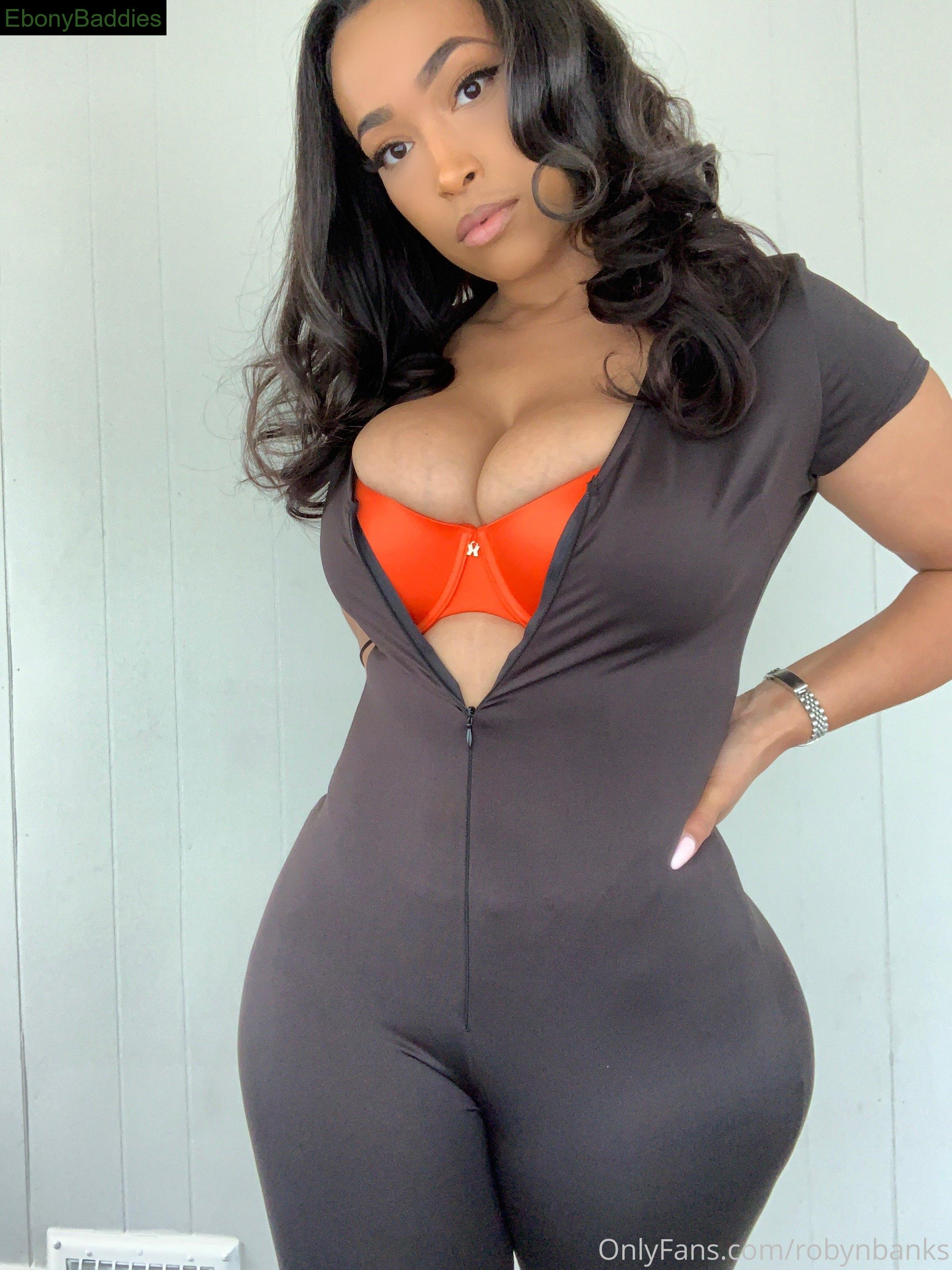 robynbanks ebony photo 16