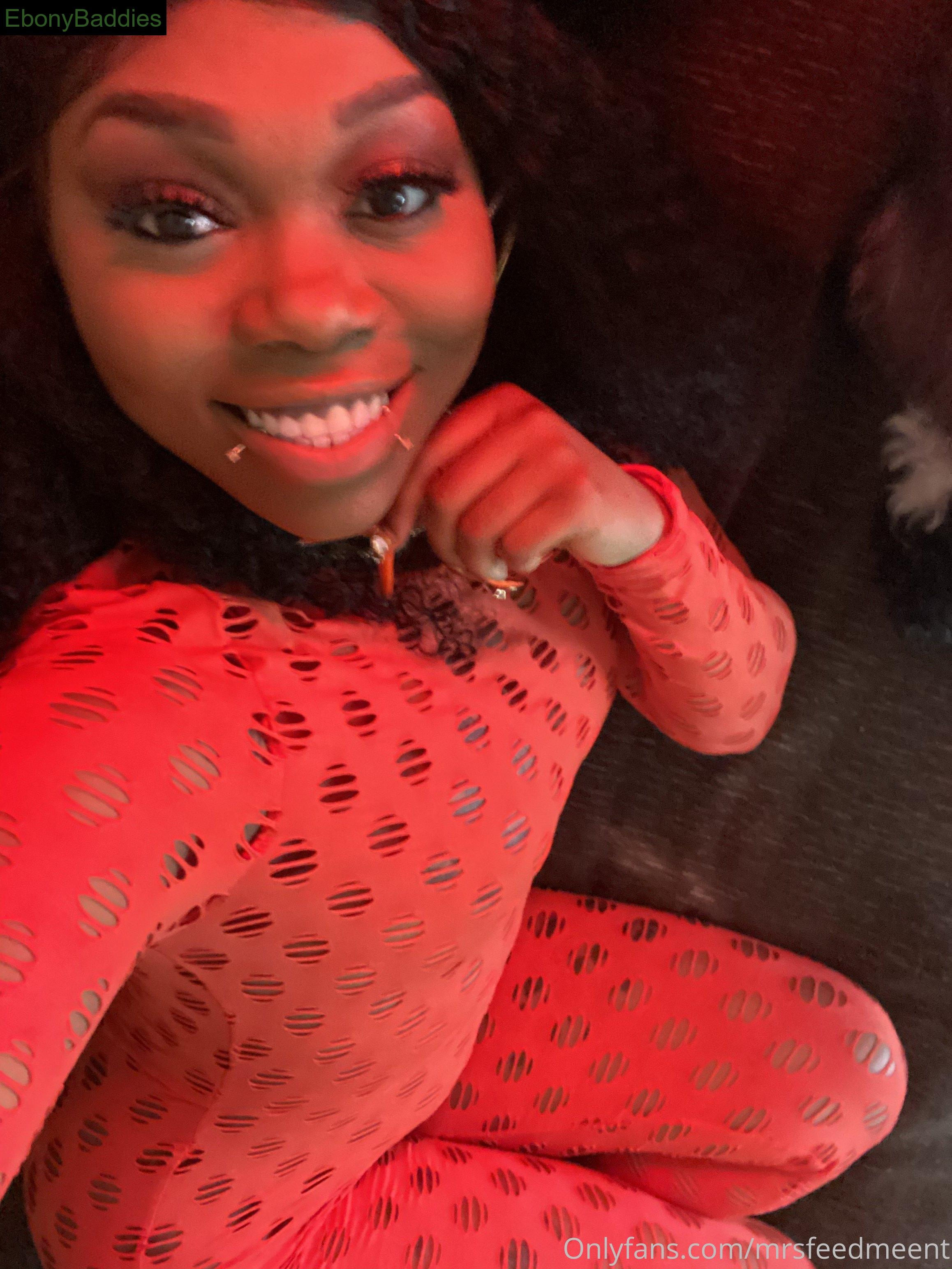 mrsfeedmeent ebony photo 21