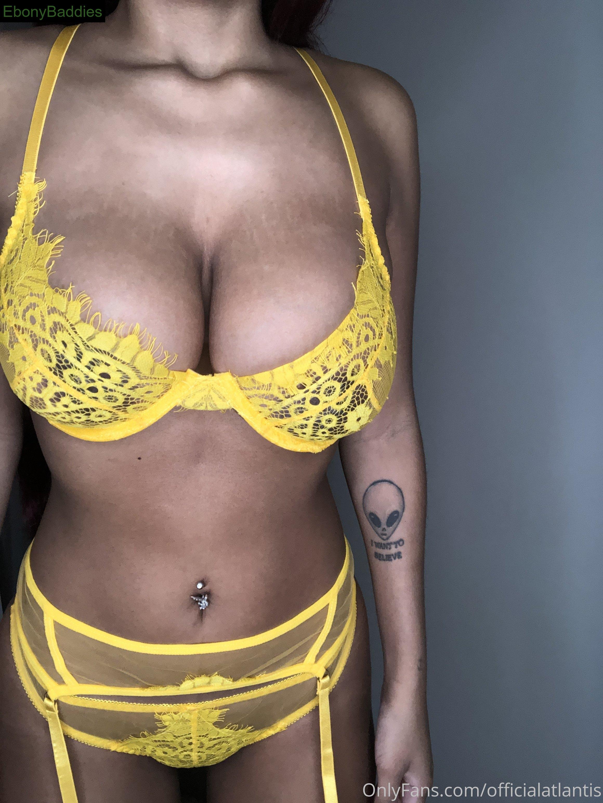 shesatlantis ebony photo 21