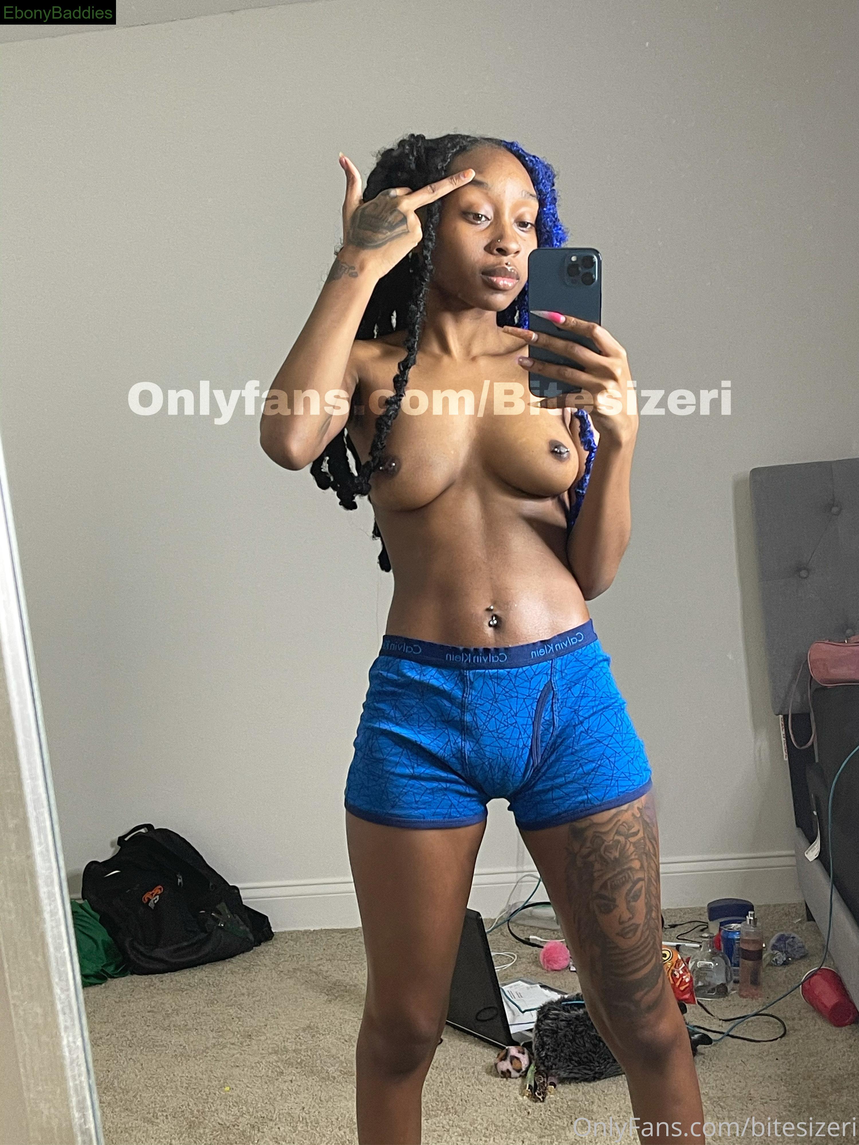 ritaabang ebony photo 2