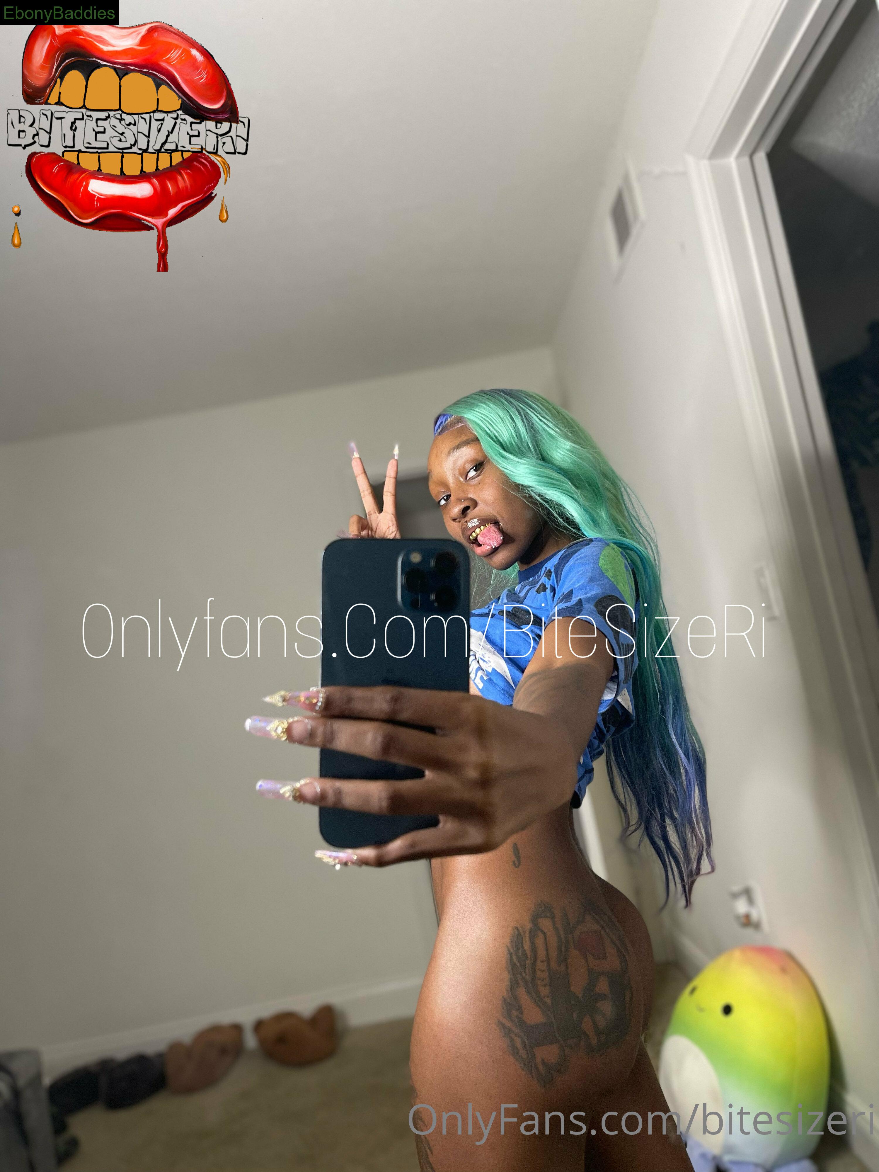 ritaabang ebony photo 1