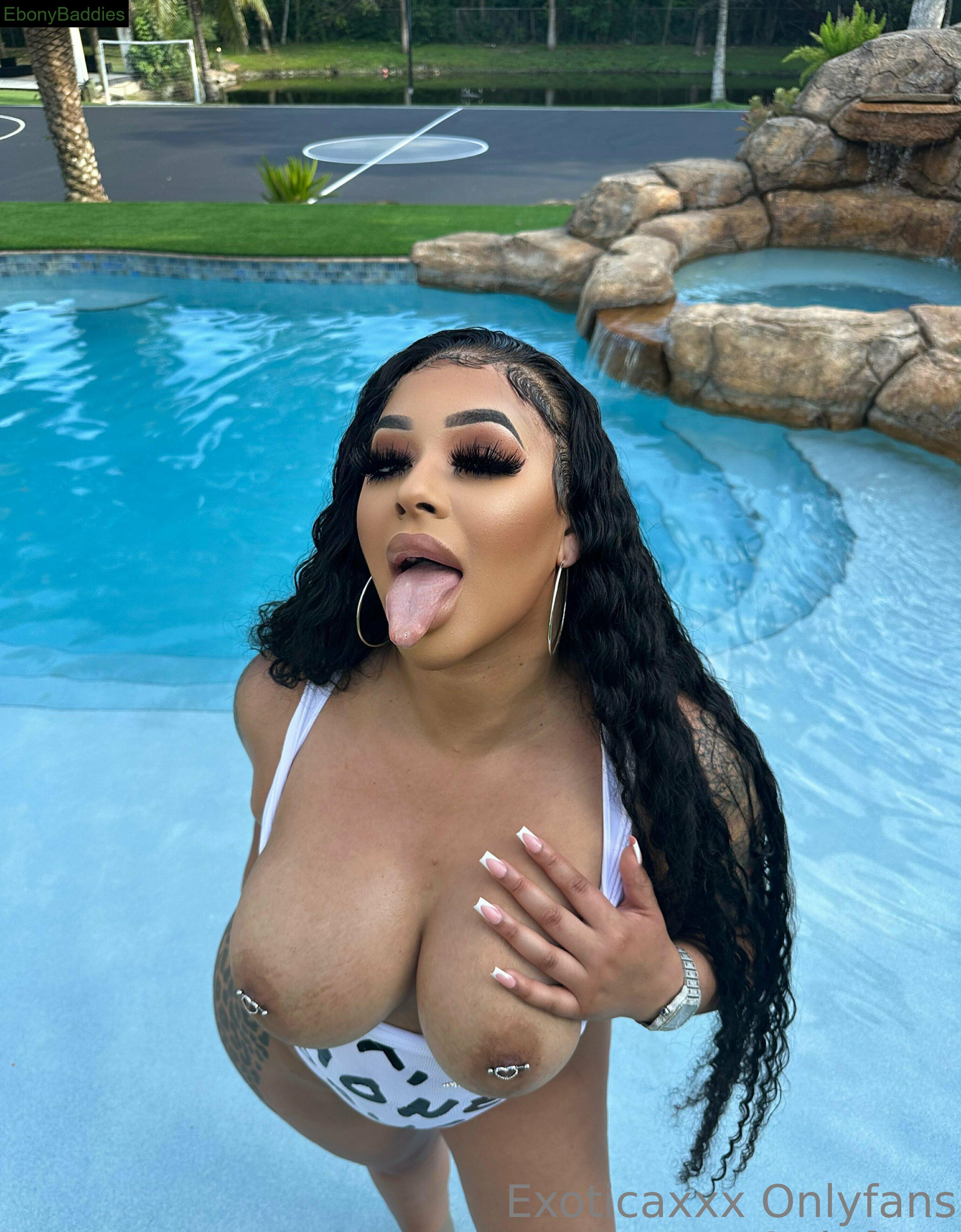 exoticaxxx ebony photo 8
