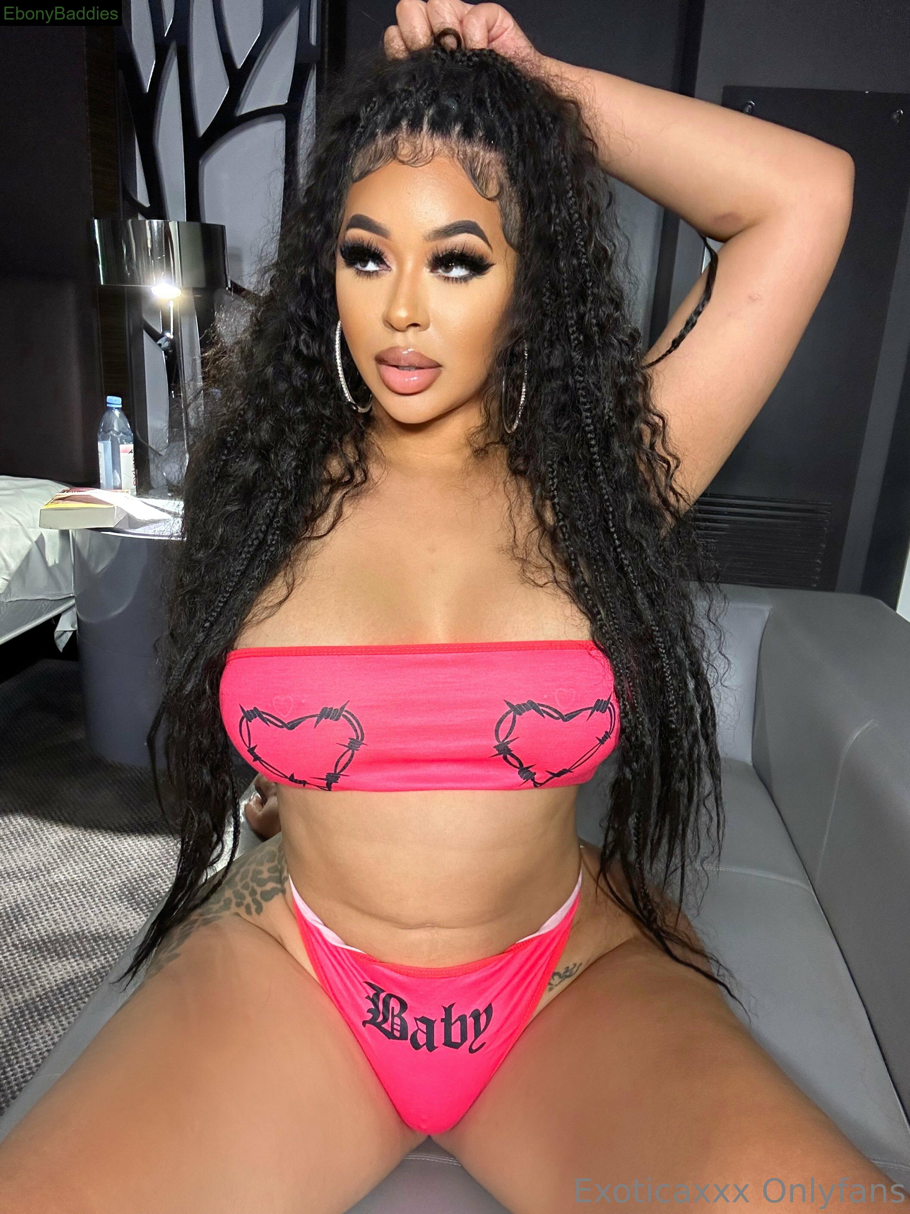 exoticaxxx ebony photo 22