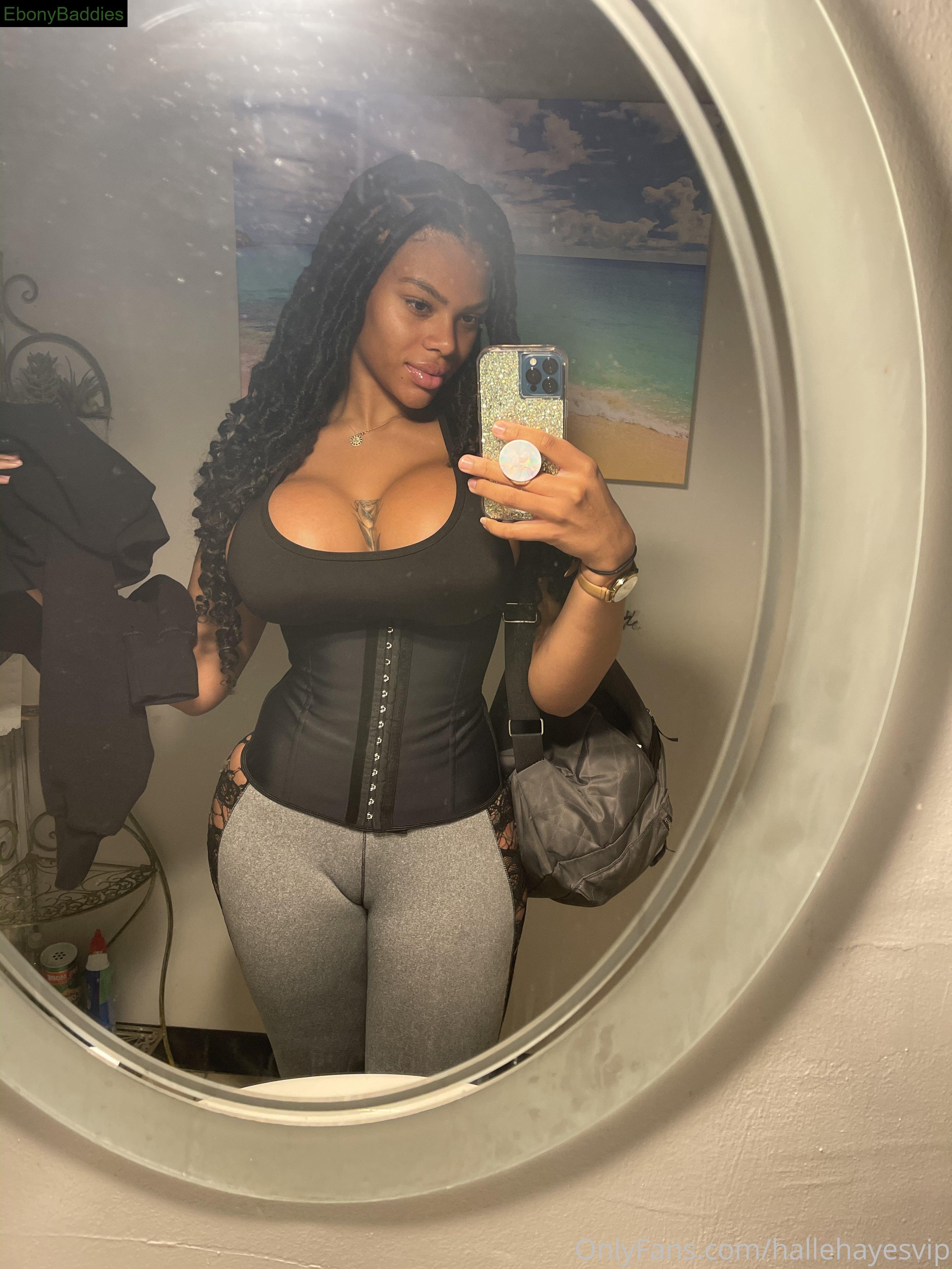 hallehayesvip ebony photo 10