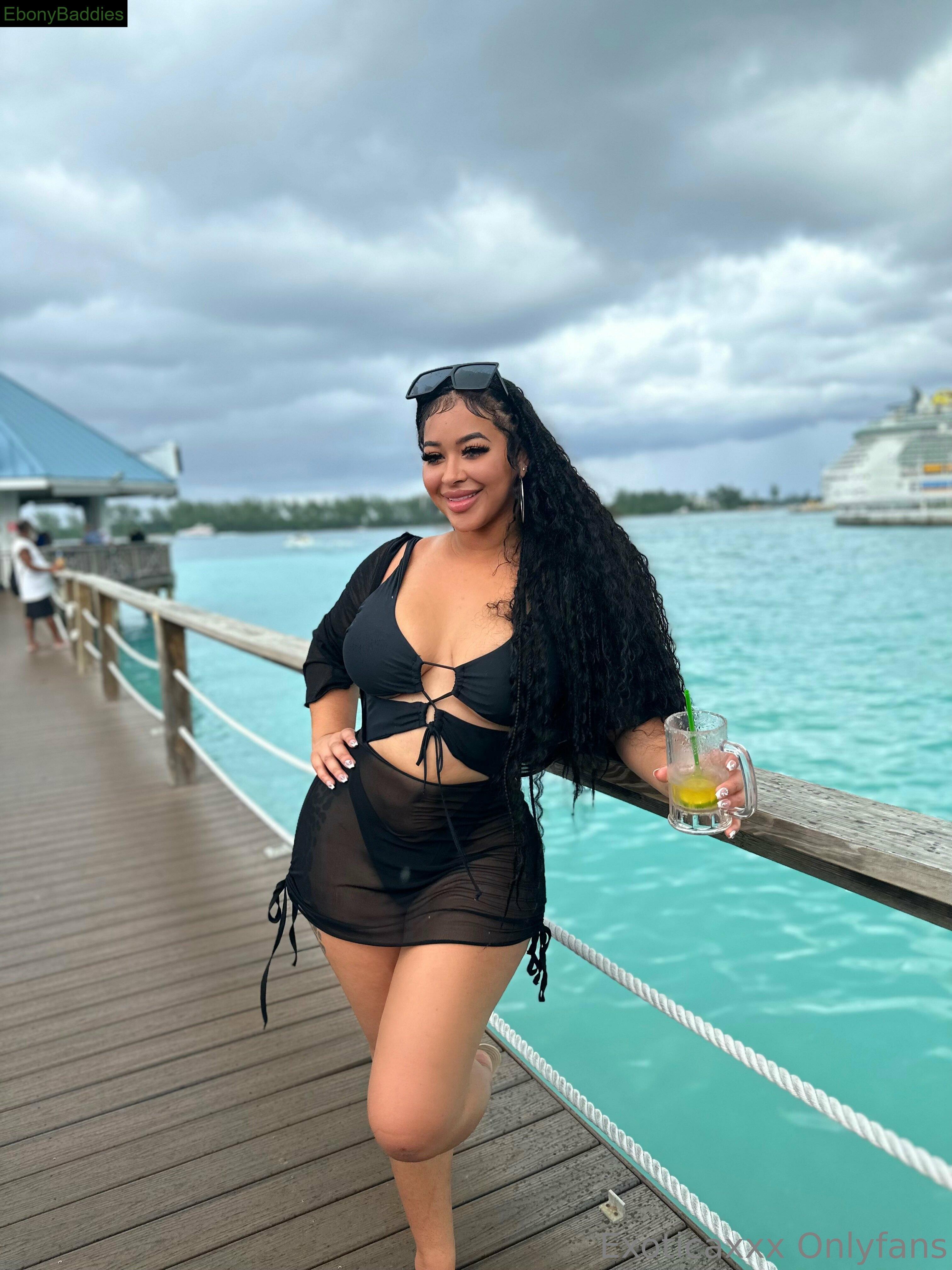 exoticaxxx ebony photo 1