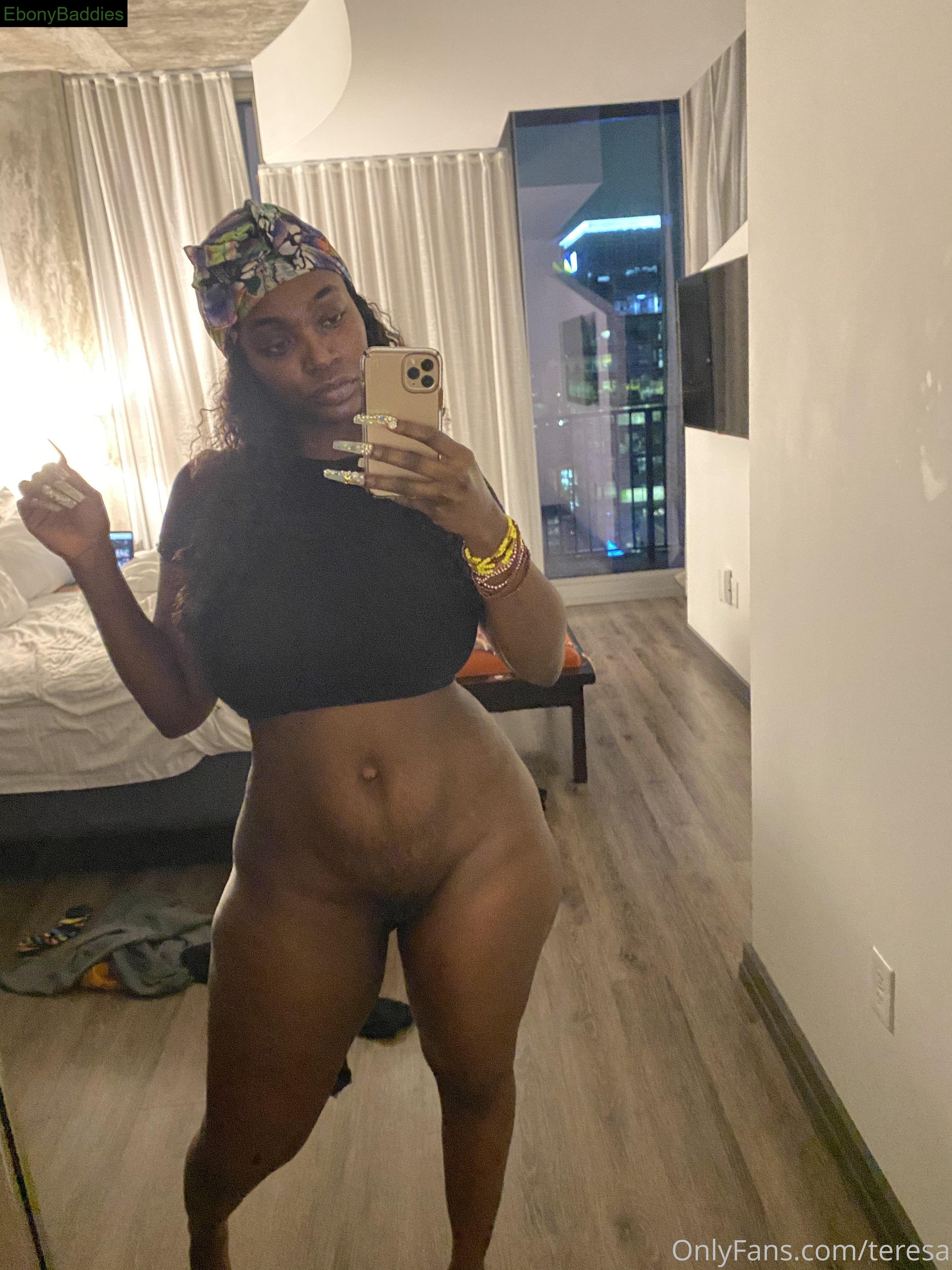 teresa ebony photo 15