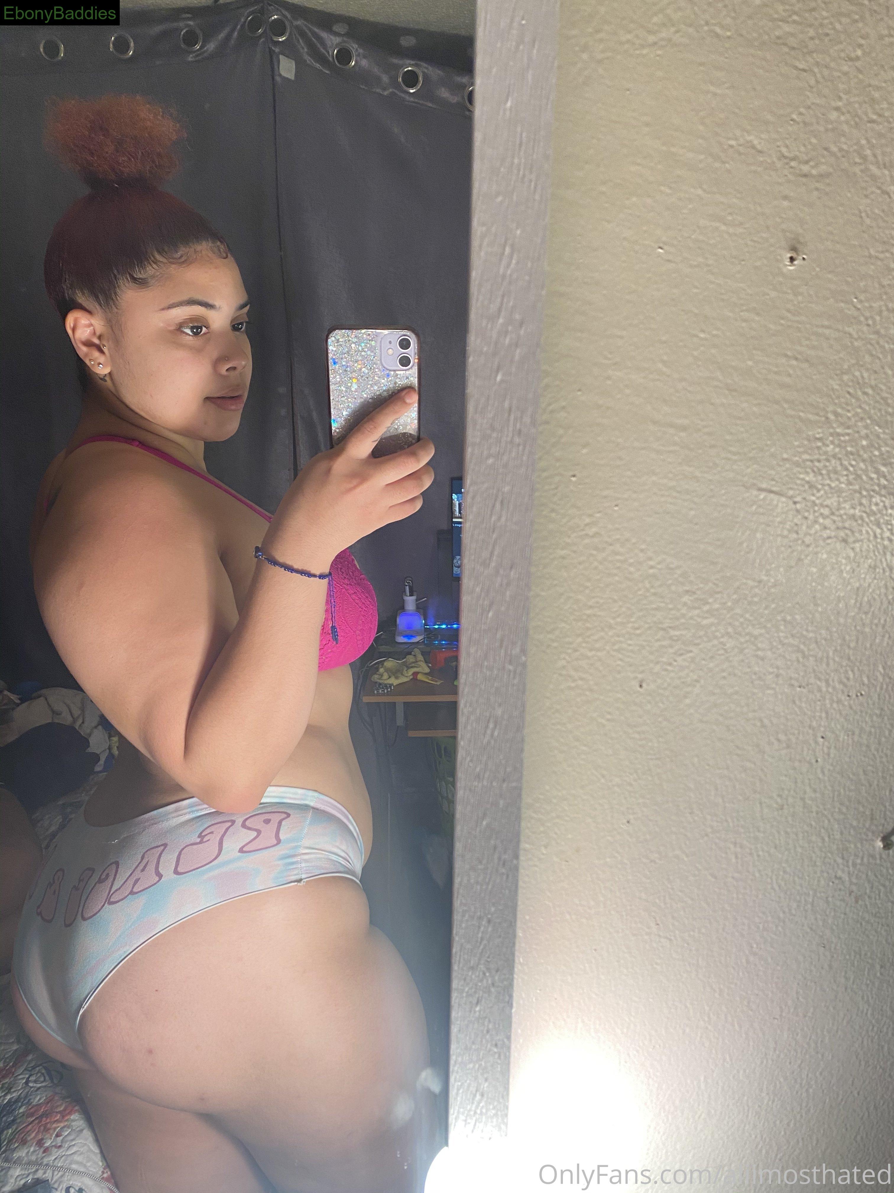 aliimosthated ebony photo 23