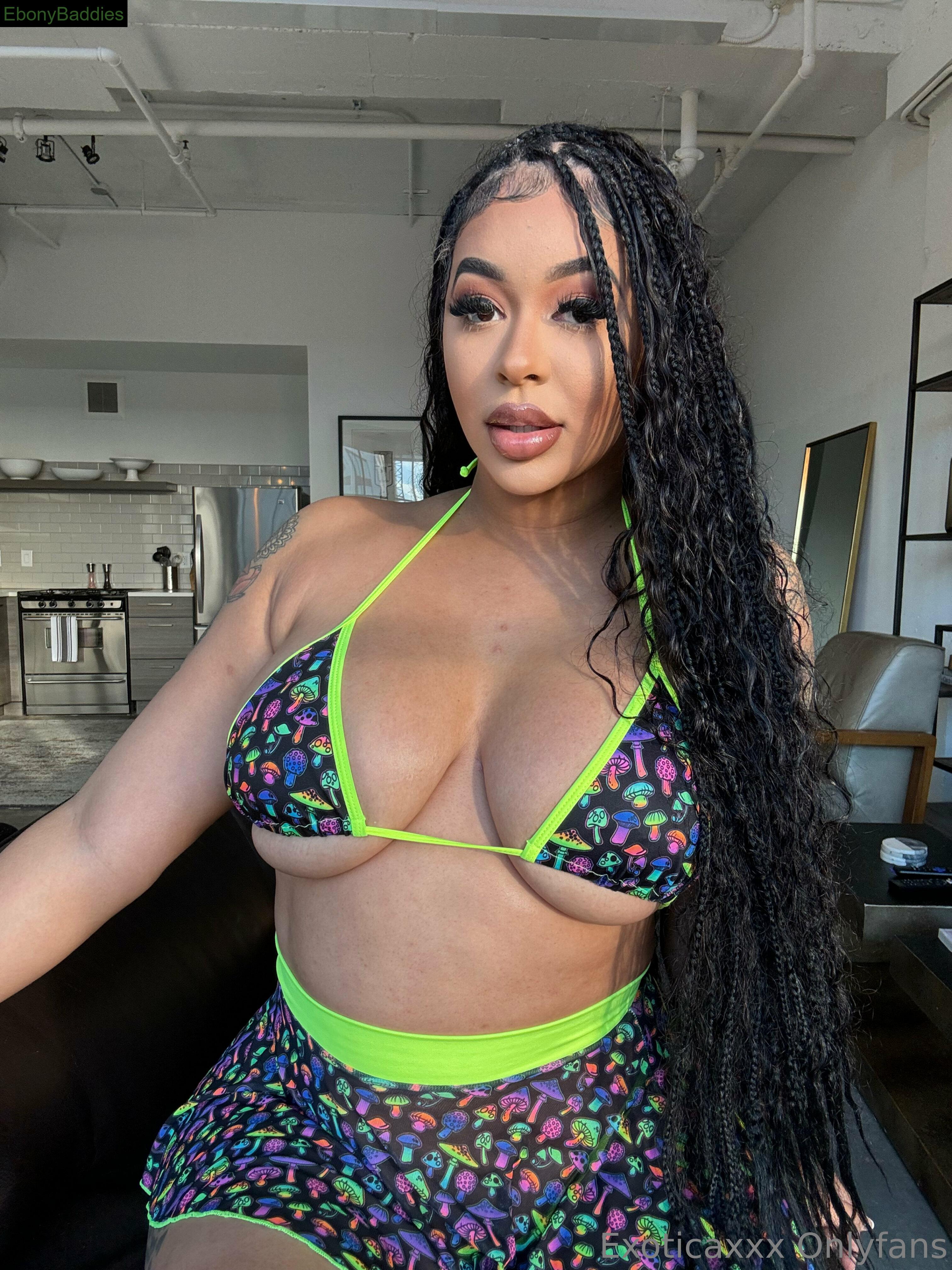 exoticaxxx ebony photo 20