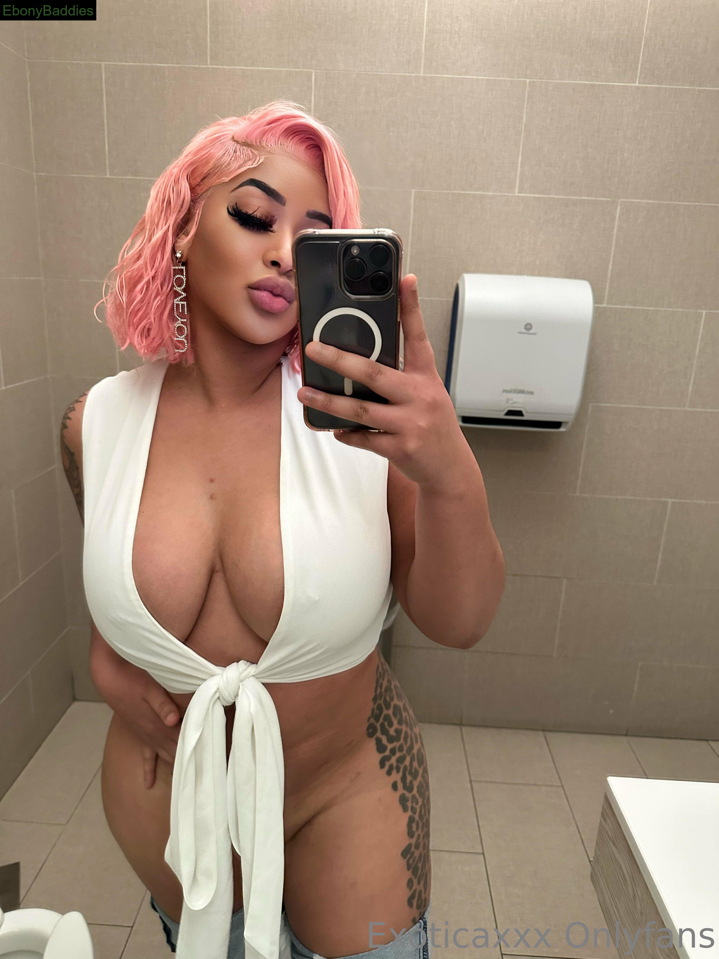 exoticaxxx ebony photo 23