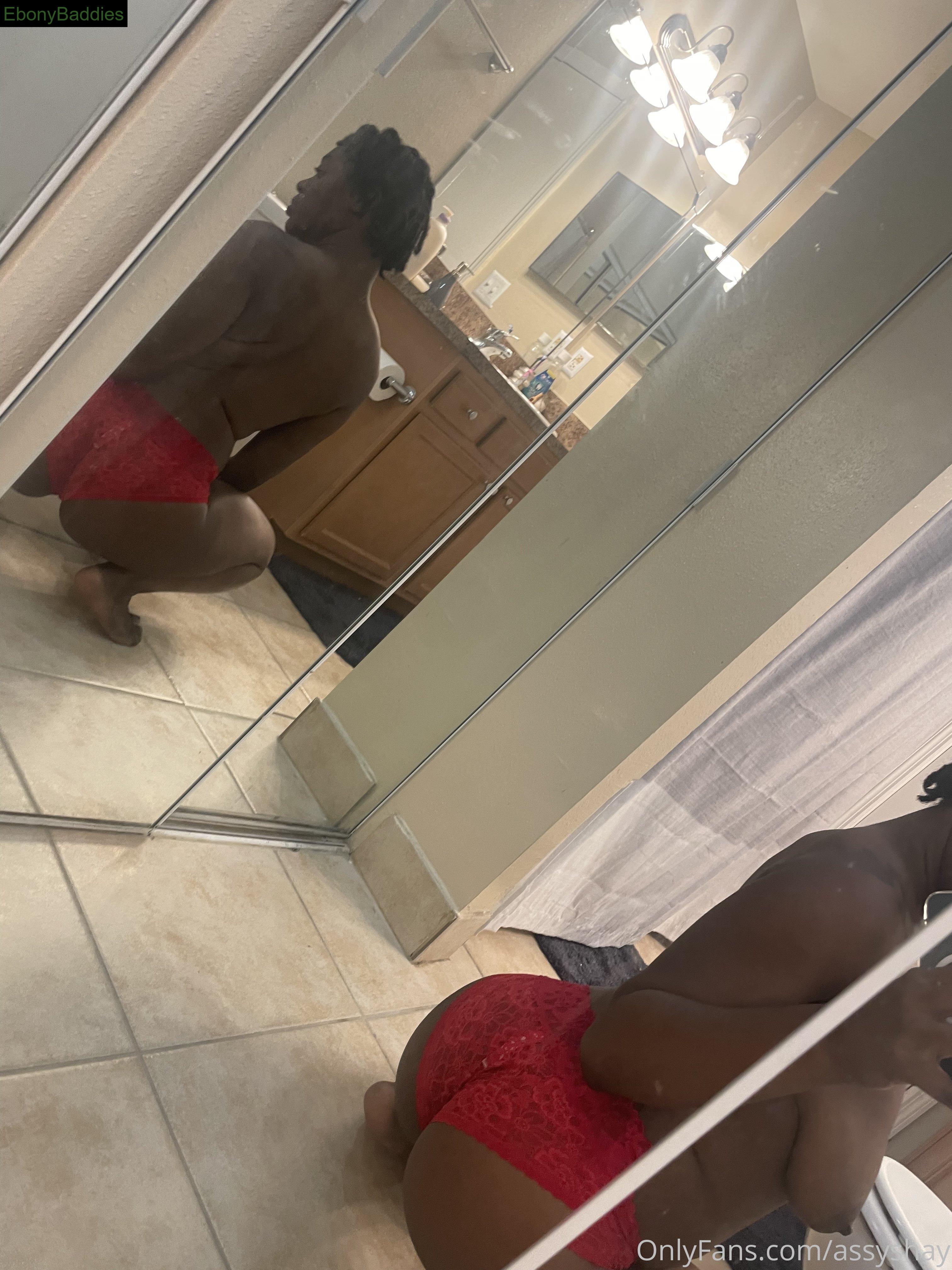 assyshay ebony photo 3