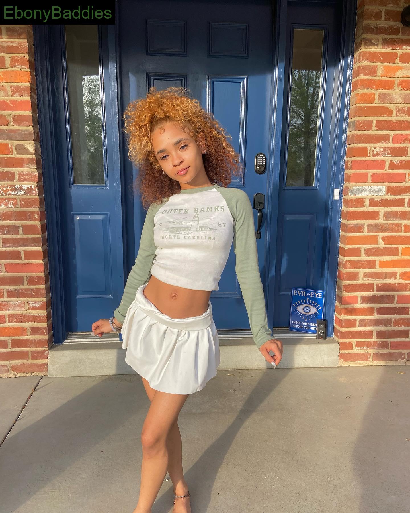 miixeddoll ebony photo 2