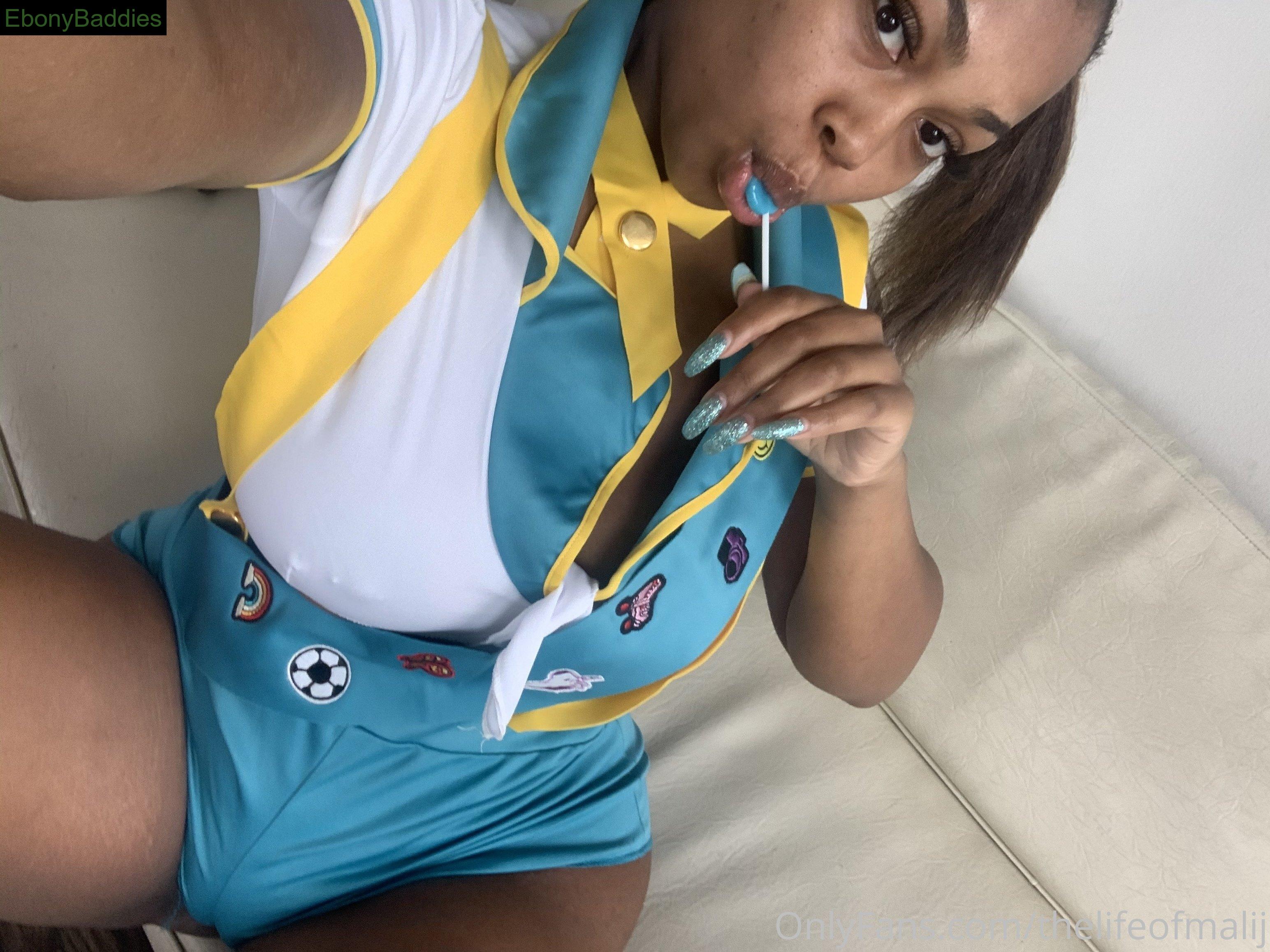 thelifeofmalij ebony photo 16