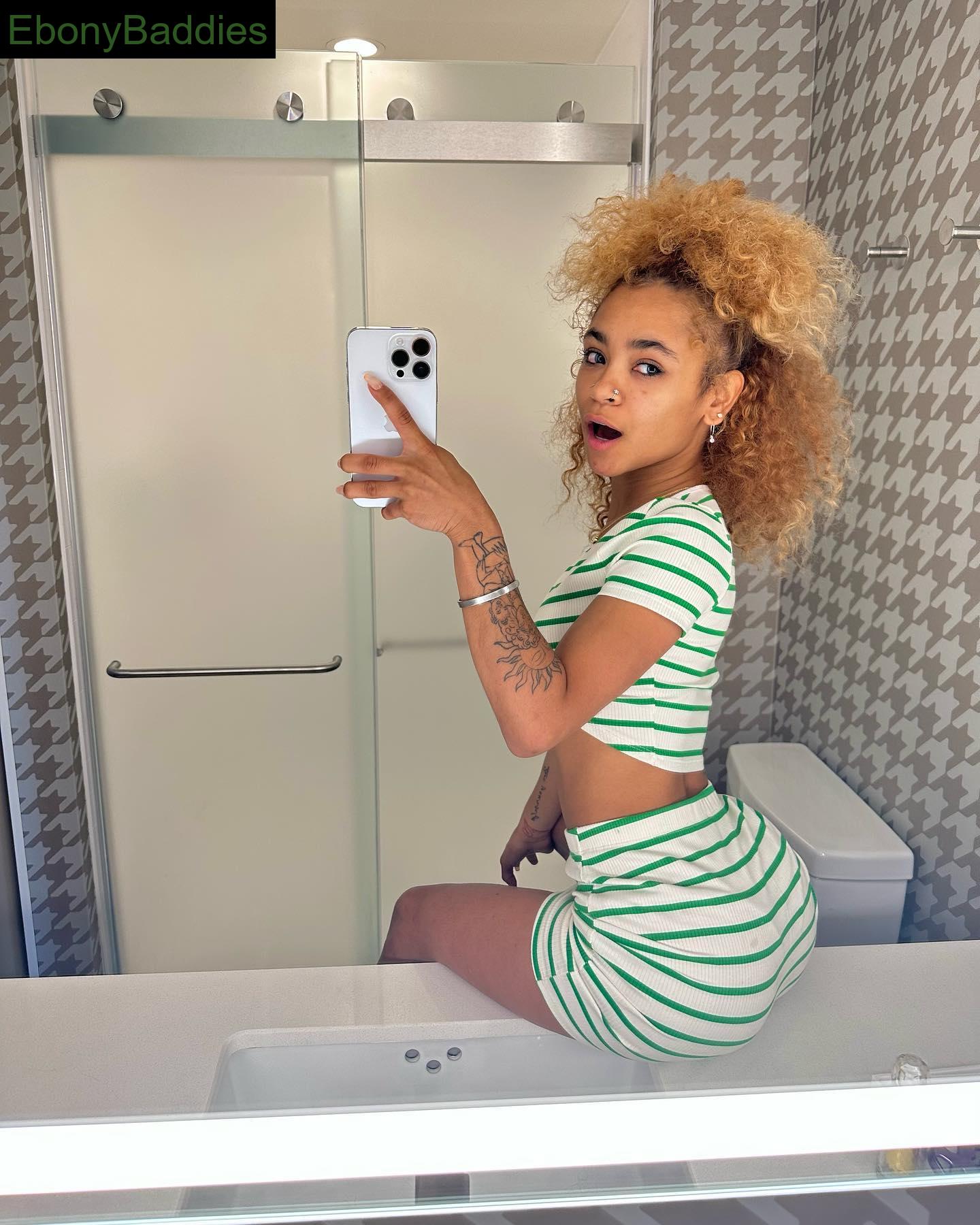 miixeddoll ebony photo 19
