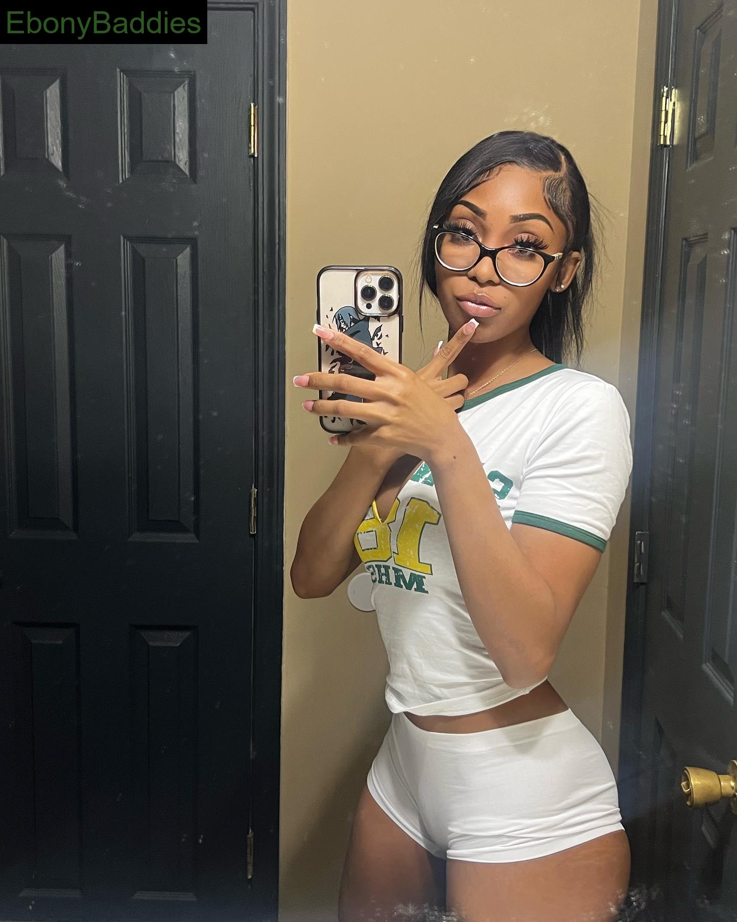 ddisheveled ebony photo 1