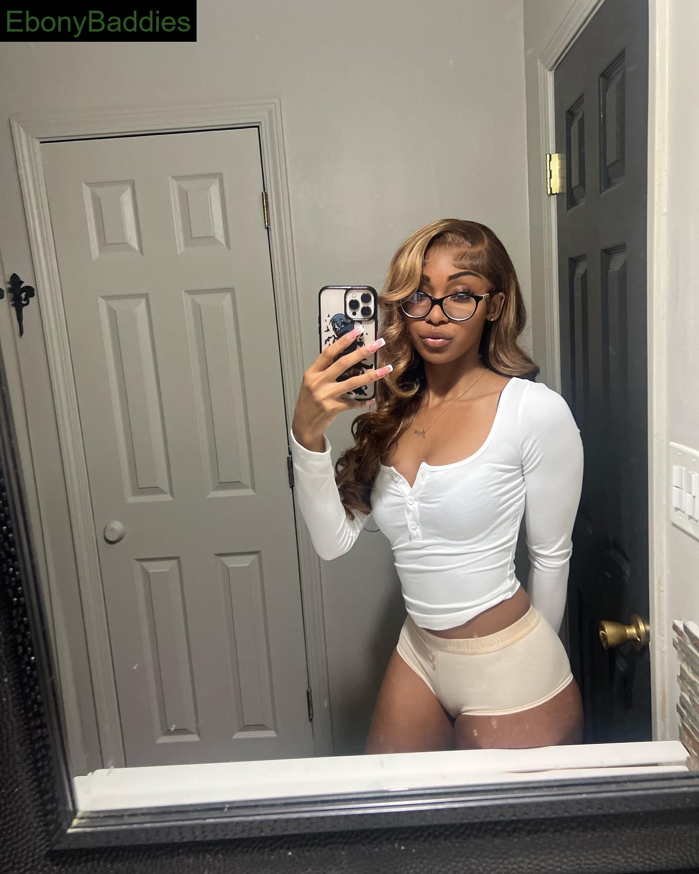 ddisheveled ebony photo 1