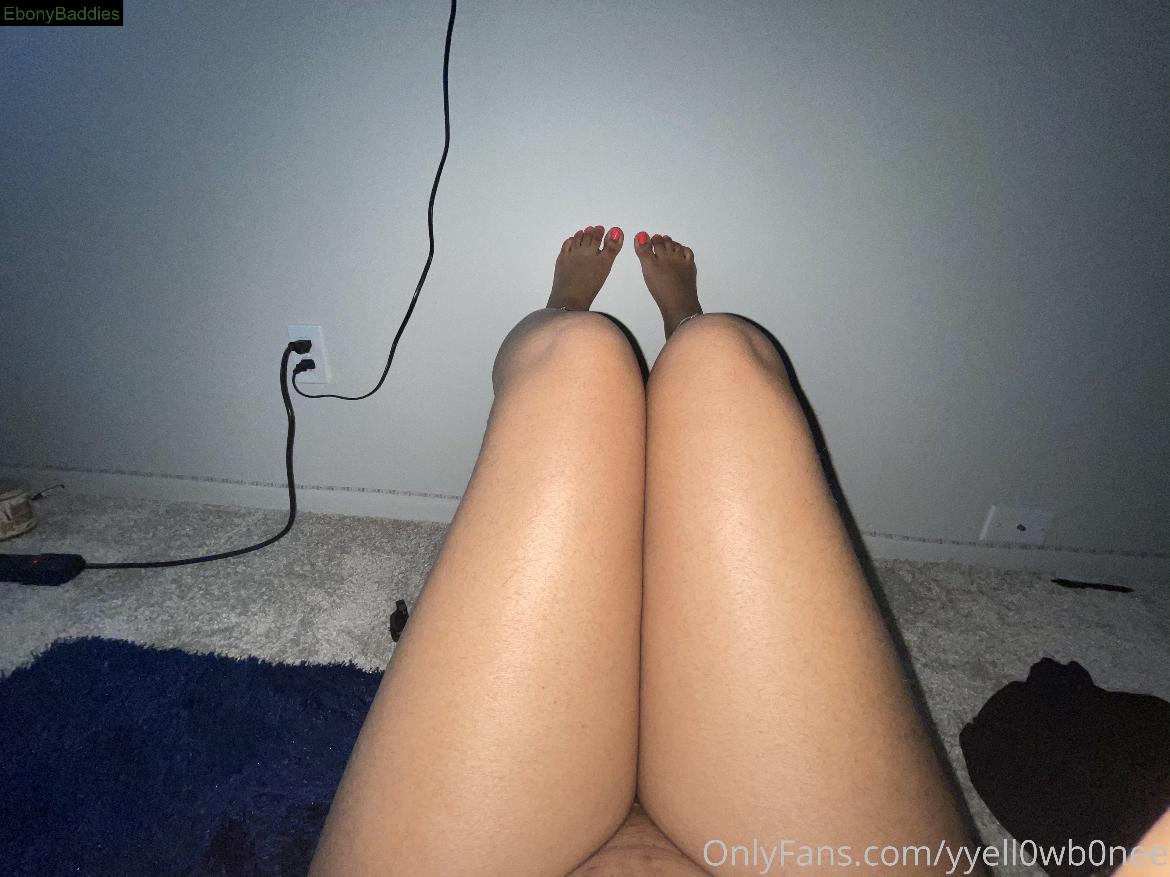 yyell0wb0nee ebony photo 7