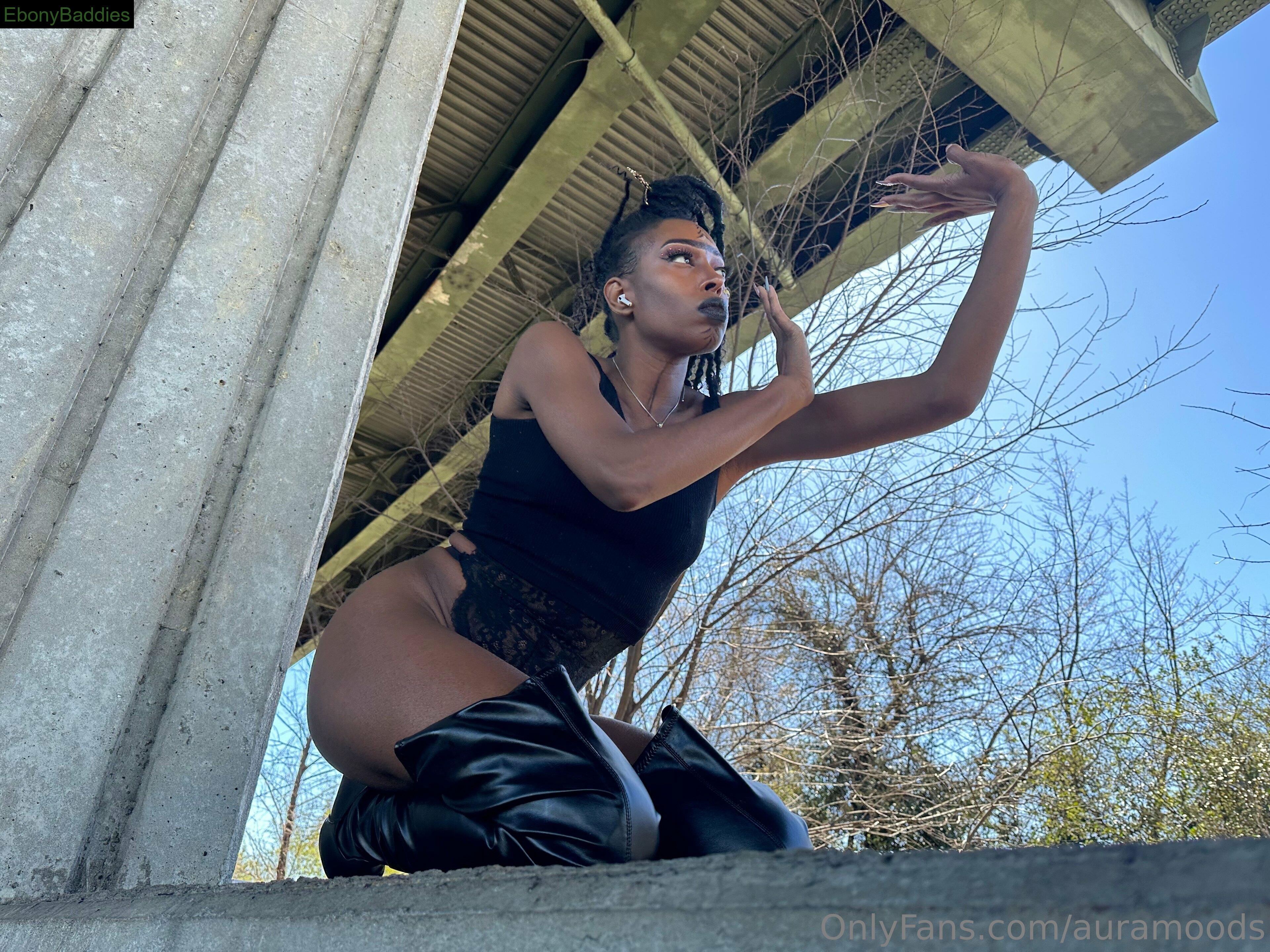 auramoods ebony photo 12