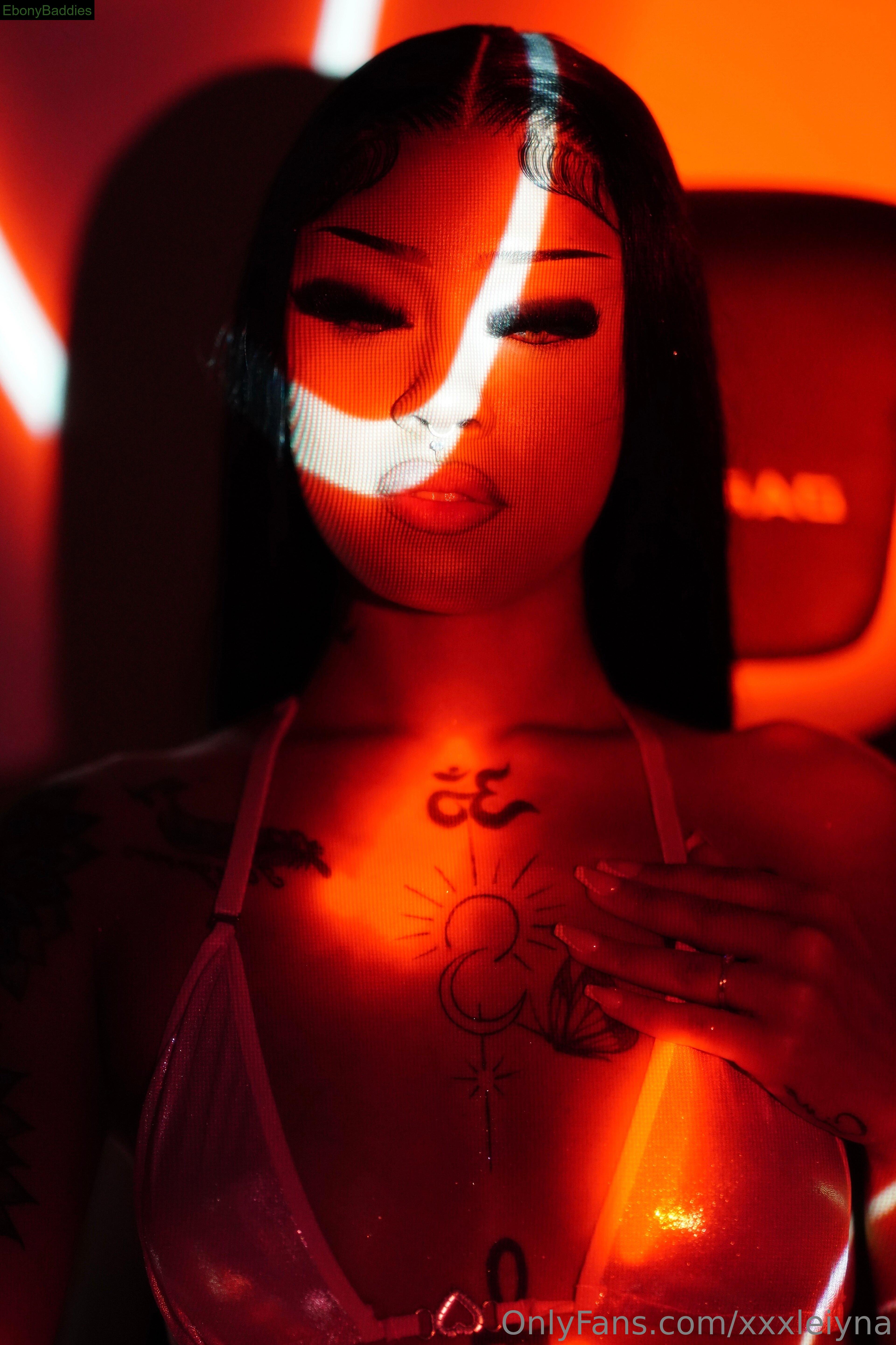 xxxleiyna ebony photo 9