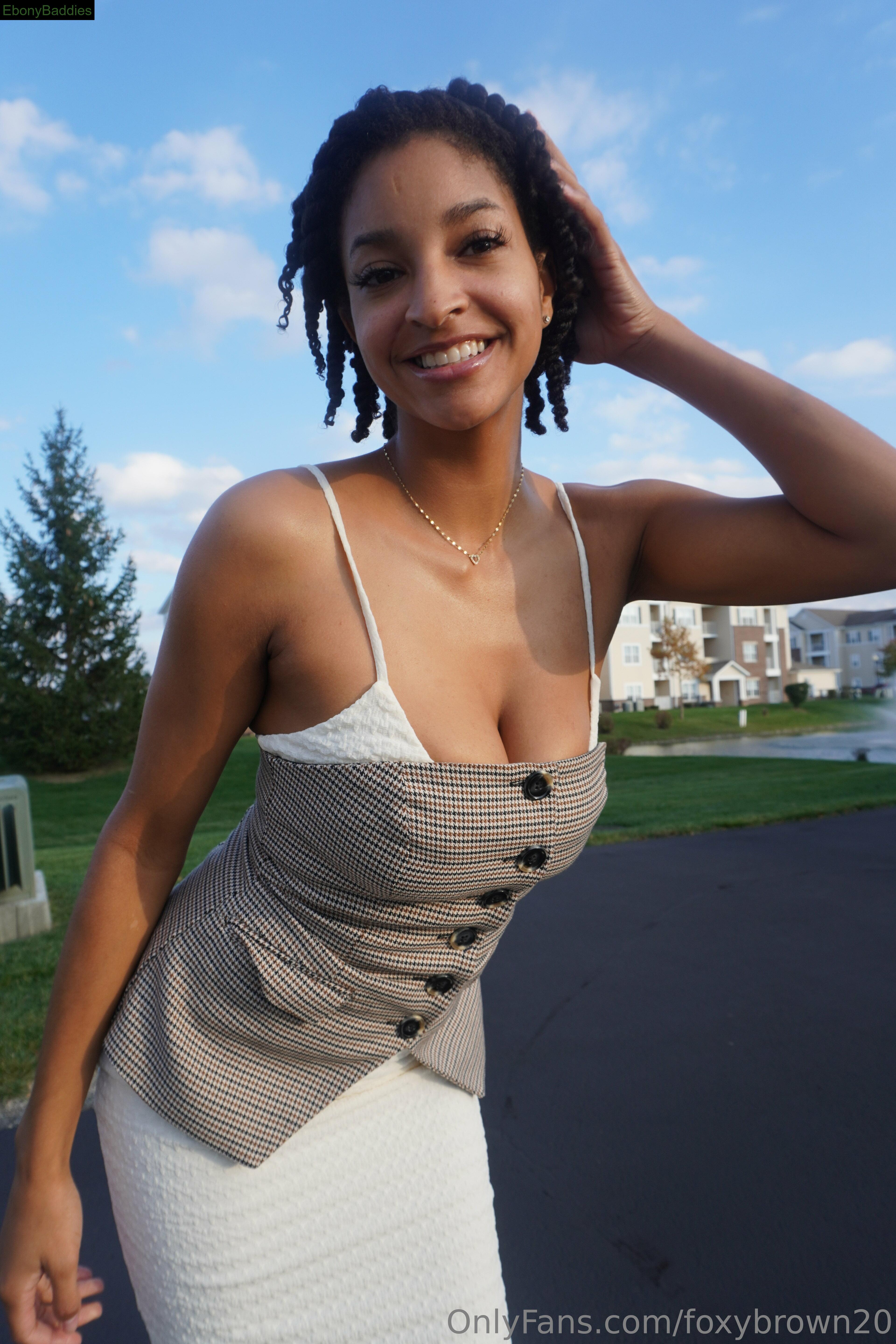 foxybrown20 ebony photo 3
